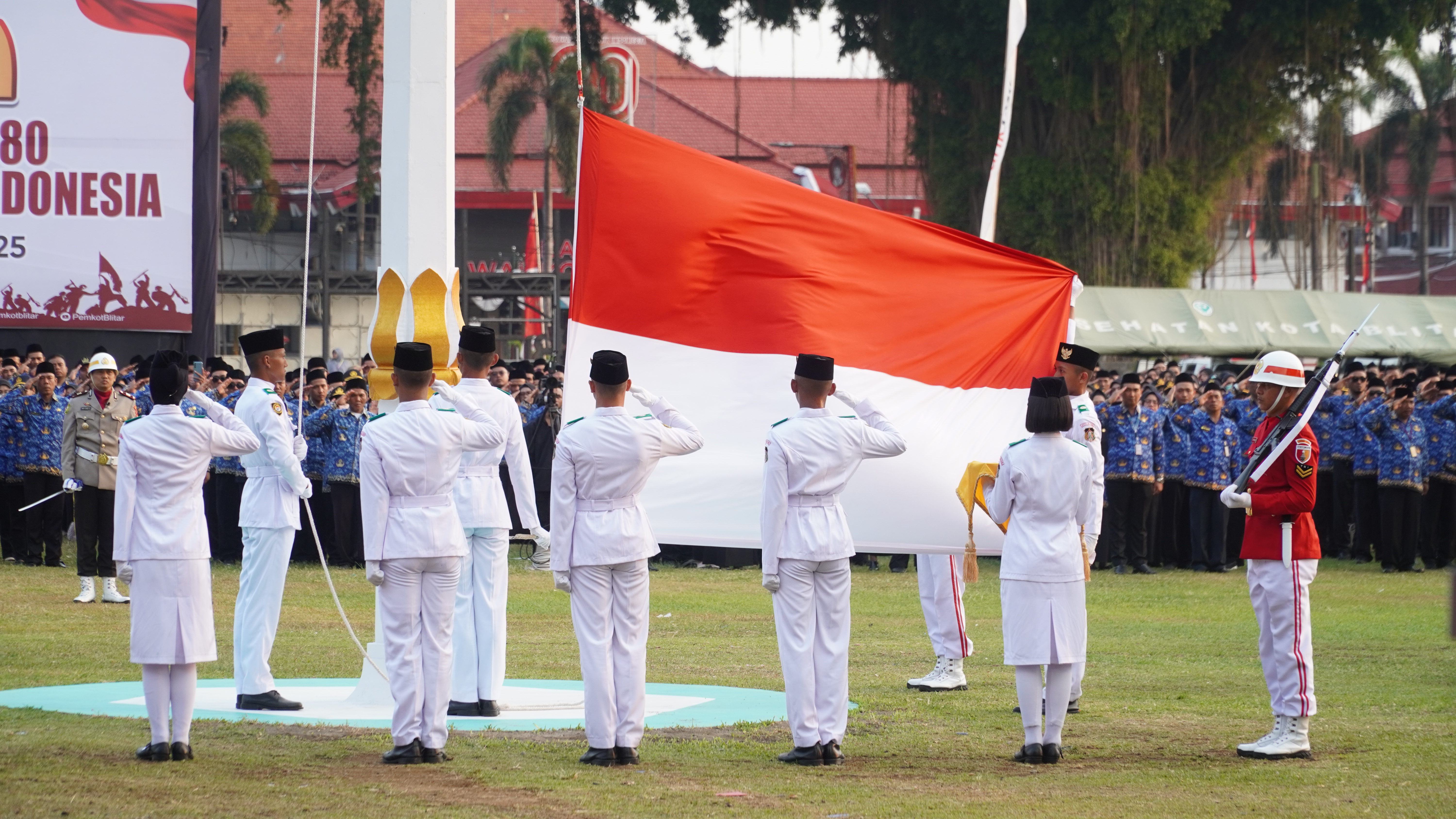 17 Agustus 2025-Upacara Penurunan Bendera Peringatan HUT K-80 Kemerdekaan RI