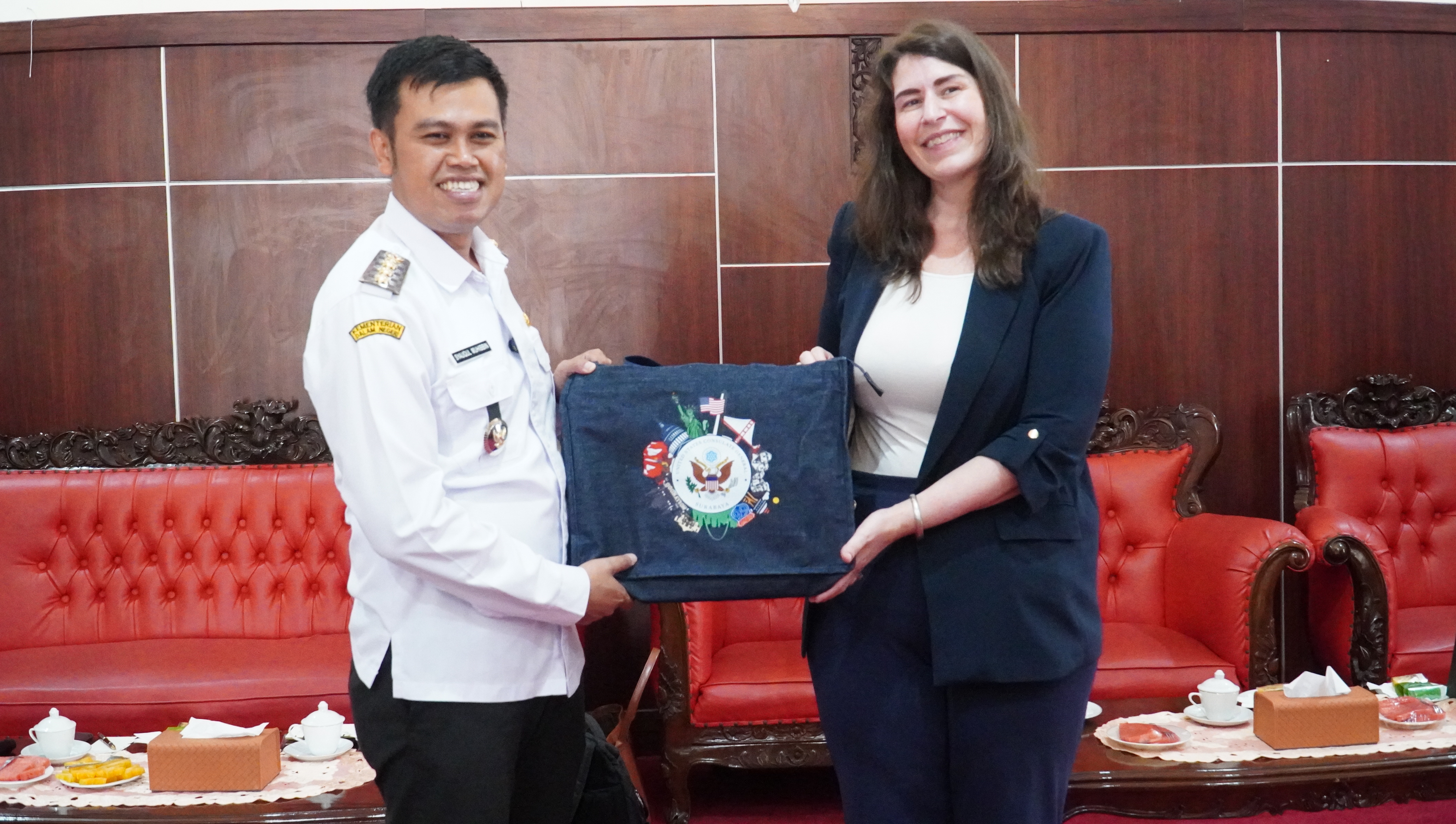 10 September 2025-Audensi dengan KONSULAT AMERIKA di Rumdin Walikota Blitar