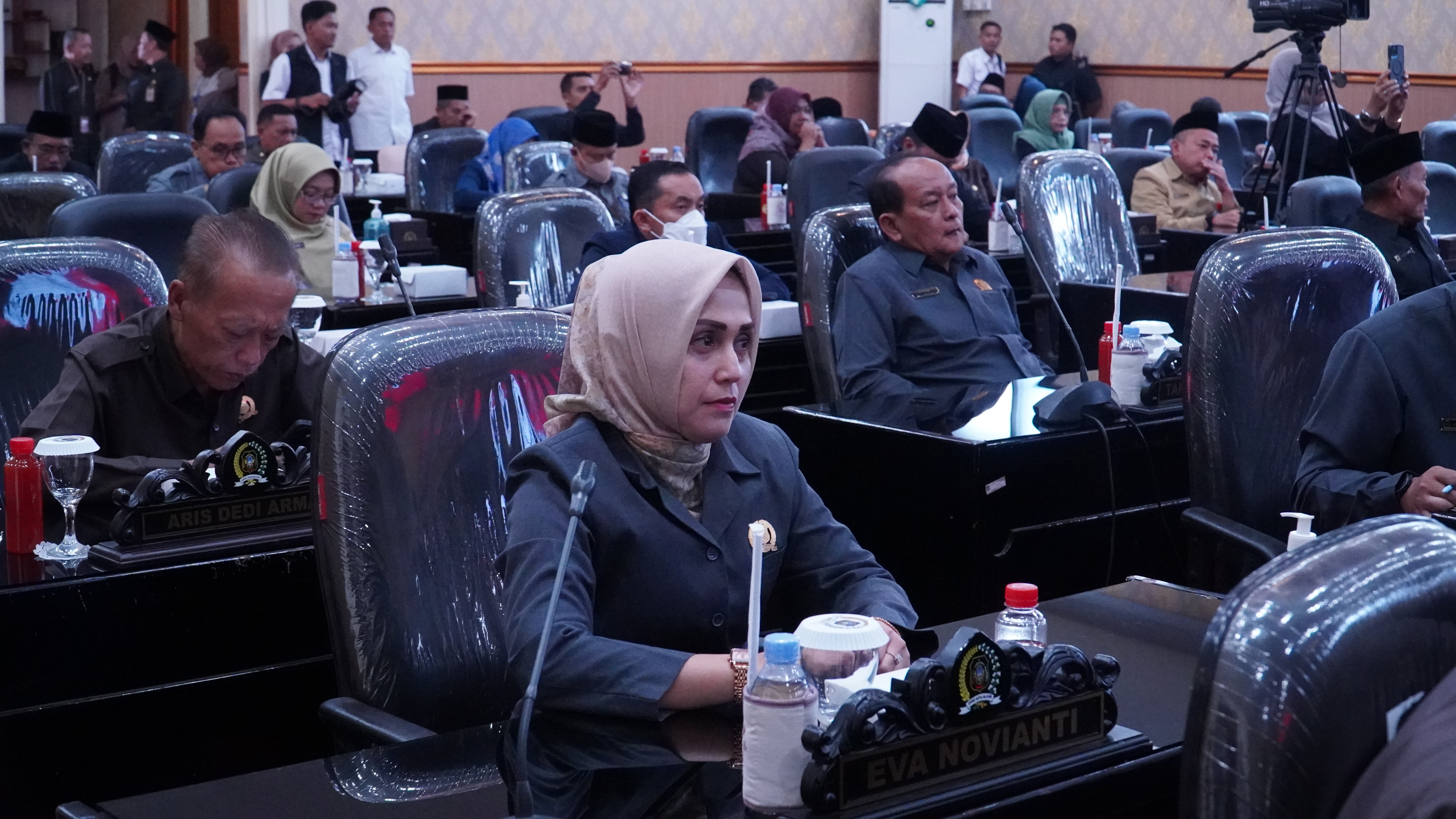 25 Juni 2025 - RAPAT PARIPURNA DPRD