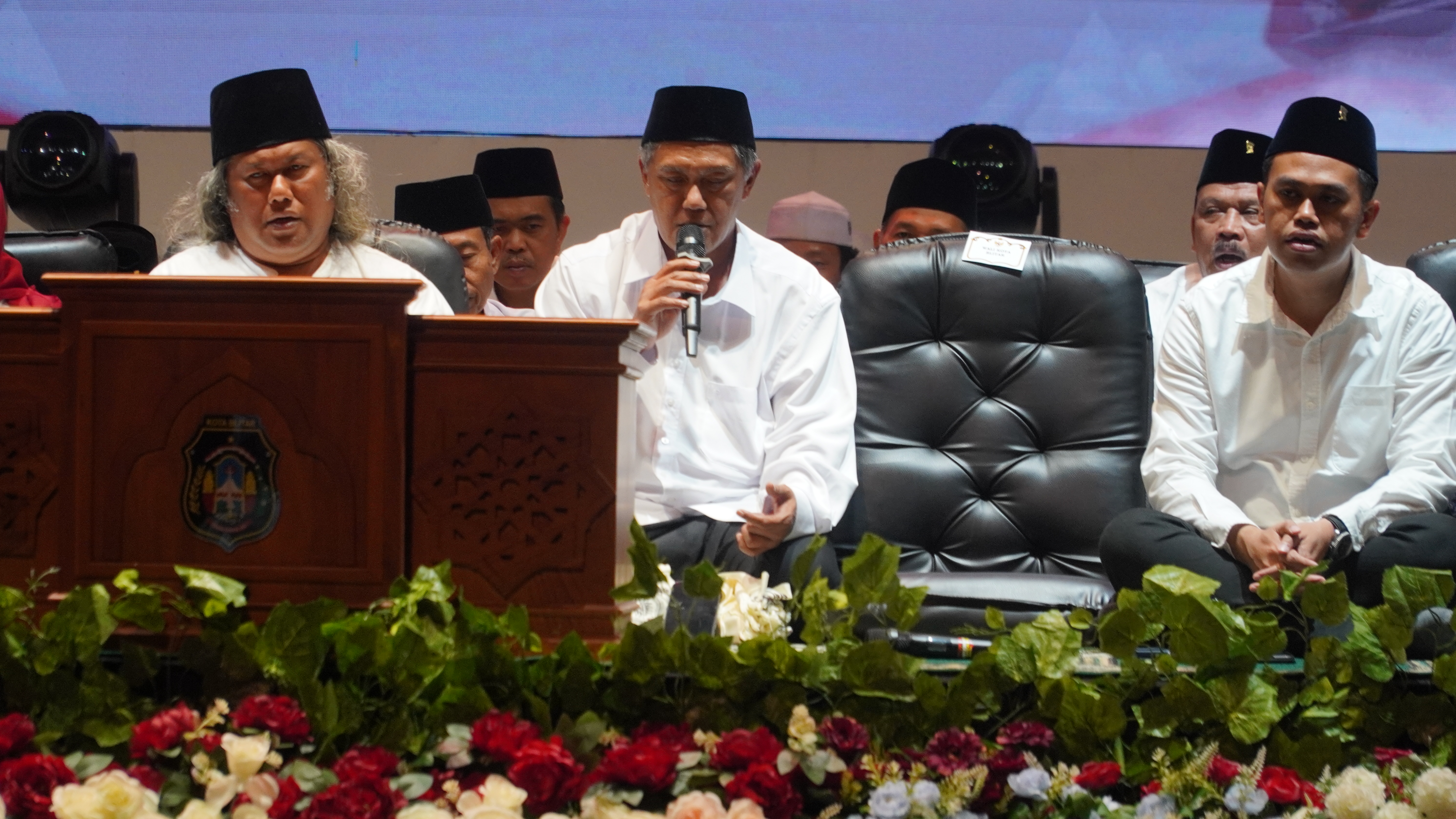 20 Juni 2025 - Selamatan Akbar HAUL BUNG KARNO di Perempatan PGSD UM Blitar