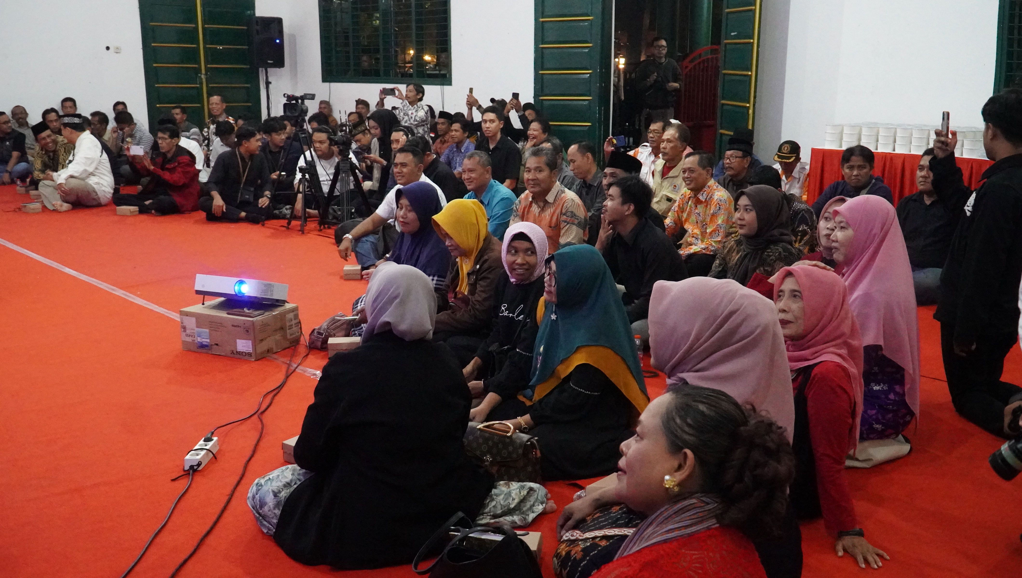22 Oktober 2025- Ngobras bareng MAS WALI &amp;amp; MBAK WAWALI di Aula Monumen PETA
