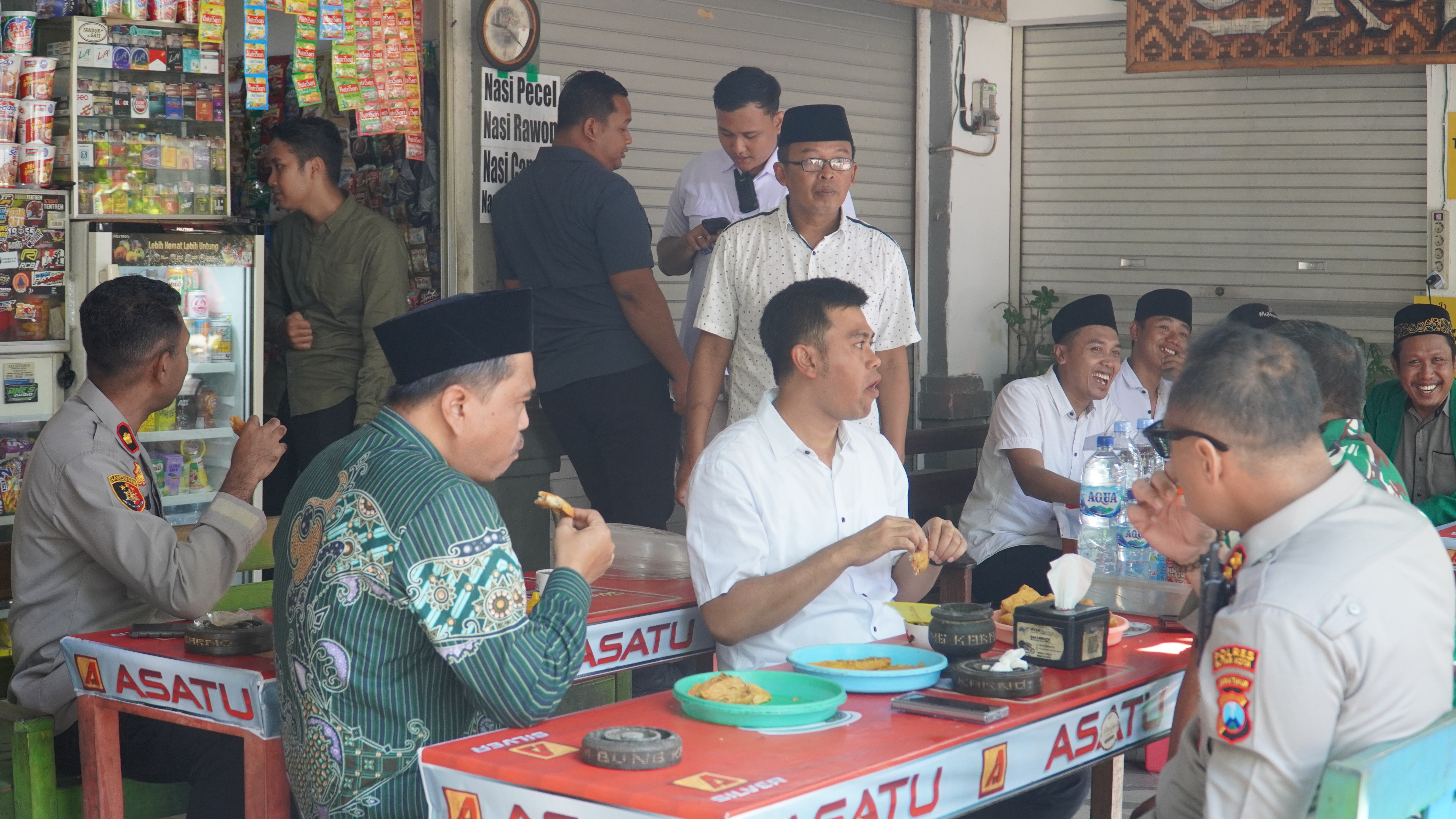 Sarapan Bareng Walikota Blitar &amp;amp; Forkopimda di Warung Istana Gebang