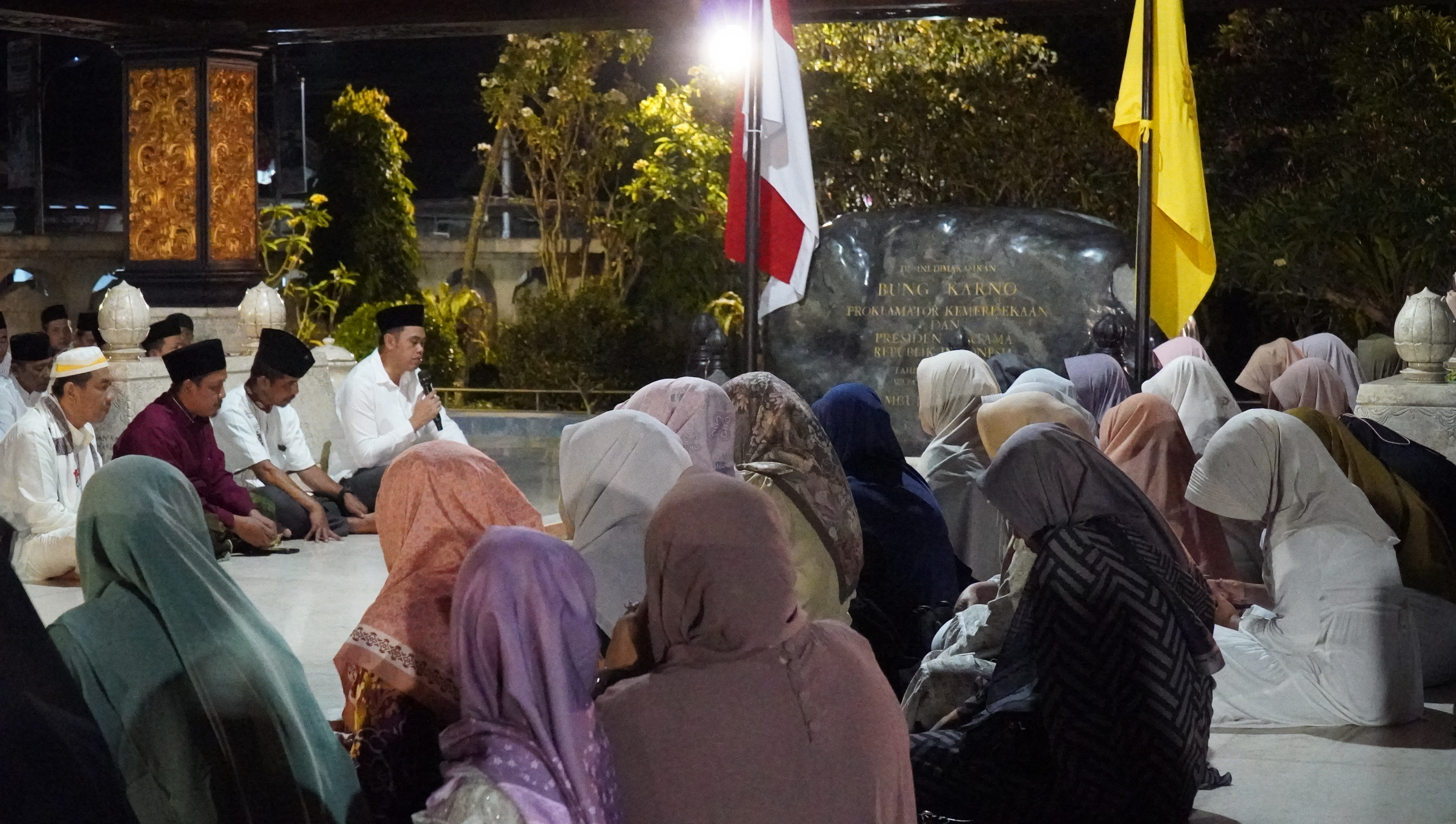 Pengajian Rutin Malam Jum'at di MBK