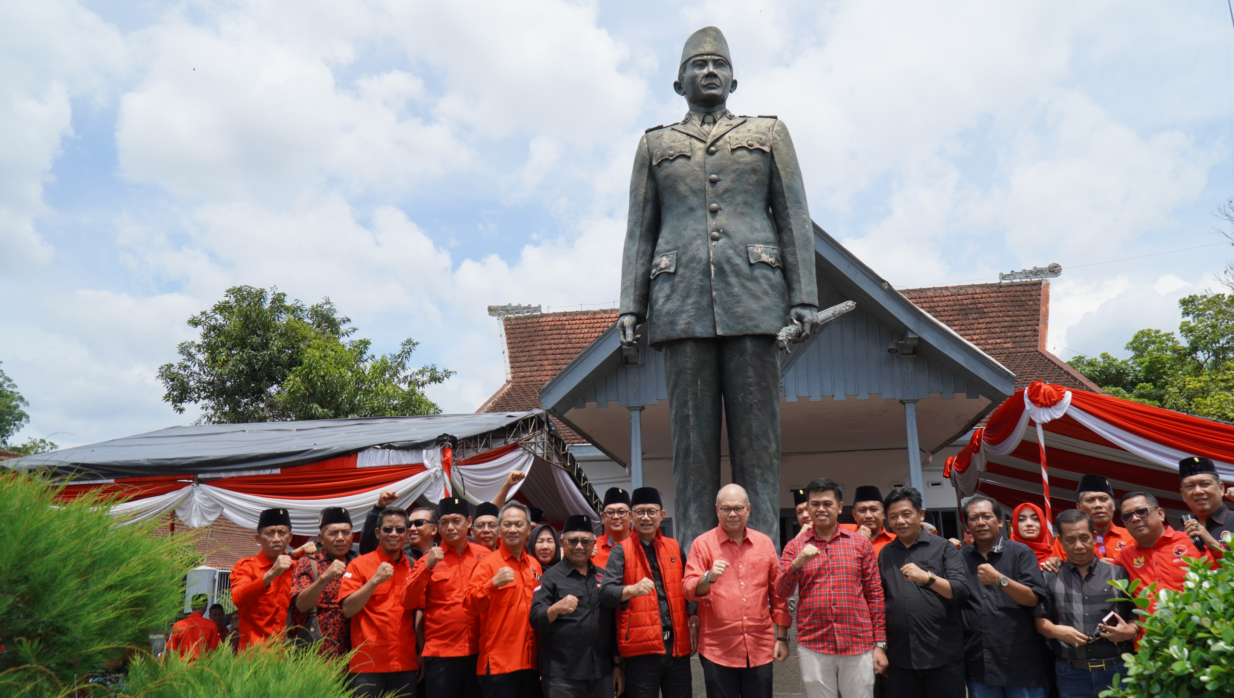 30 November 2025- Peletakan Batu Pertama Renovasi Istana Gebang