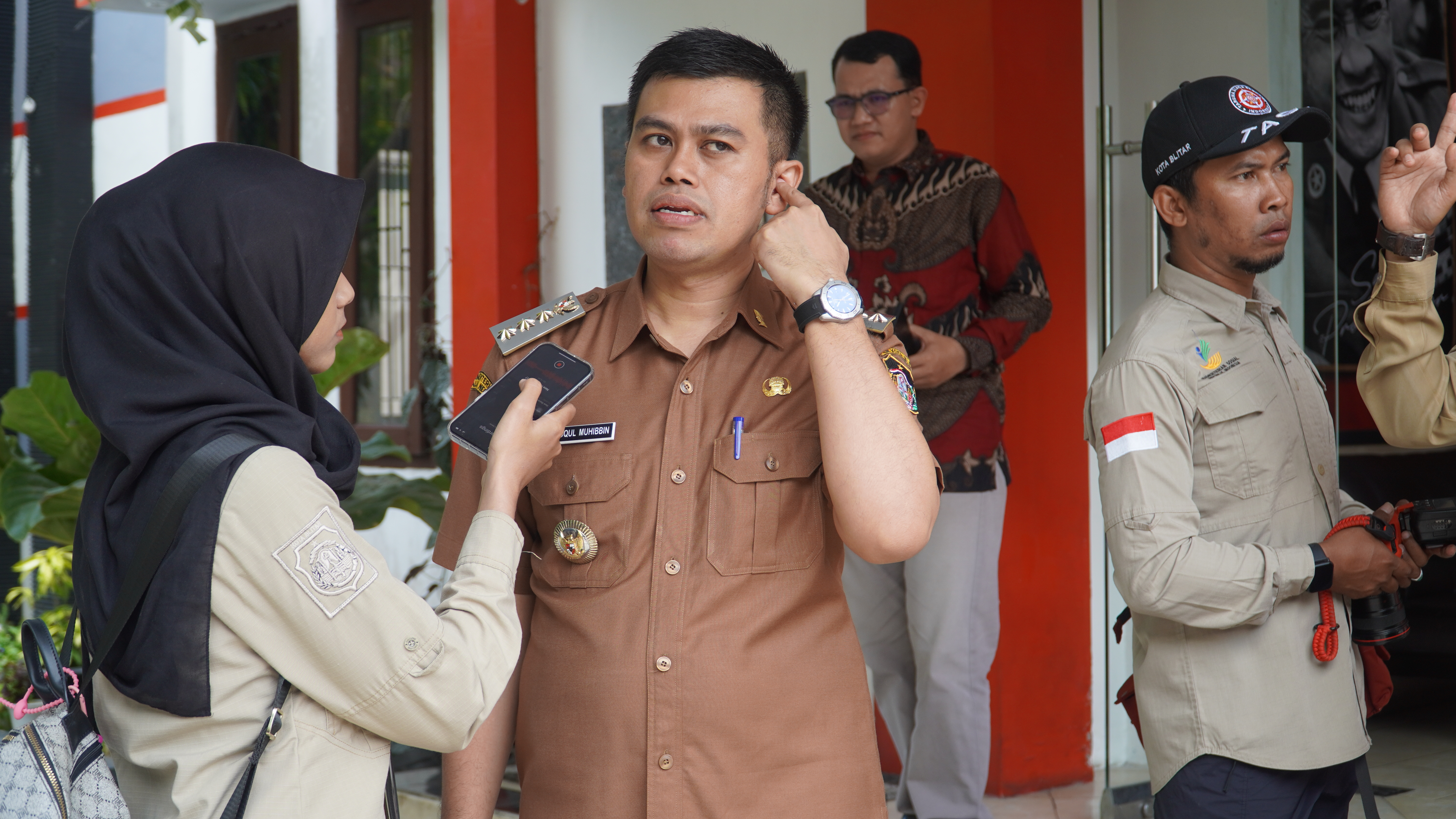 24 Maret 2025 - Serah terima Plakat beras 3 ton dari Sampoerna ke Pemkot Blitar