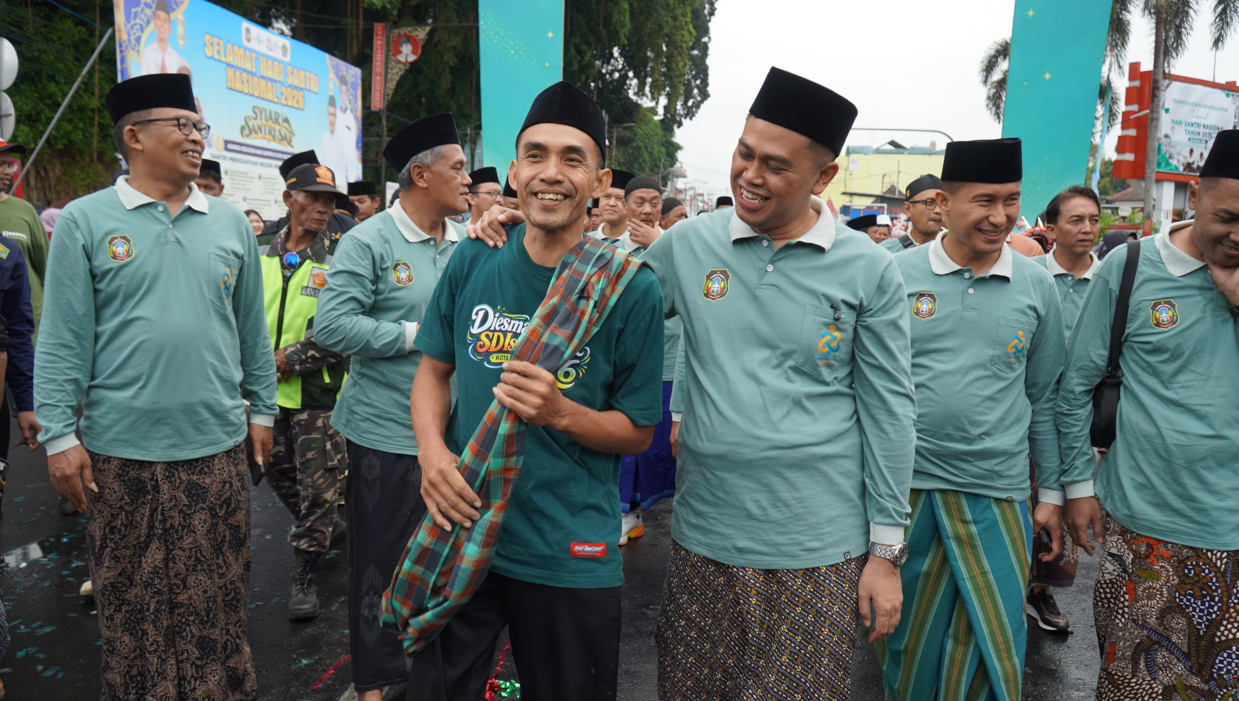 CFD & Pemberangkatan Jalan Sehat Sarungan