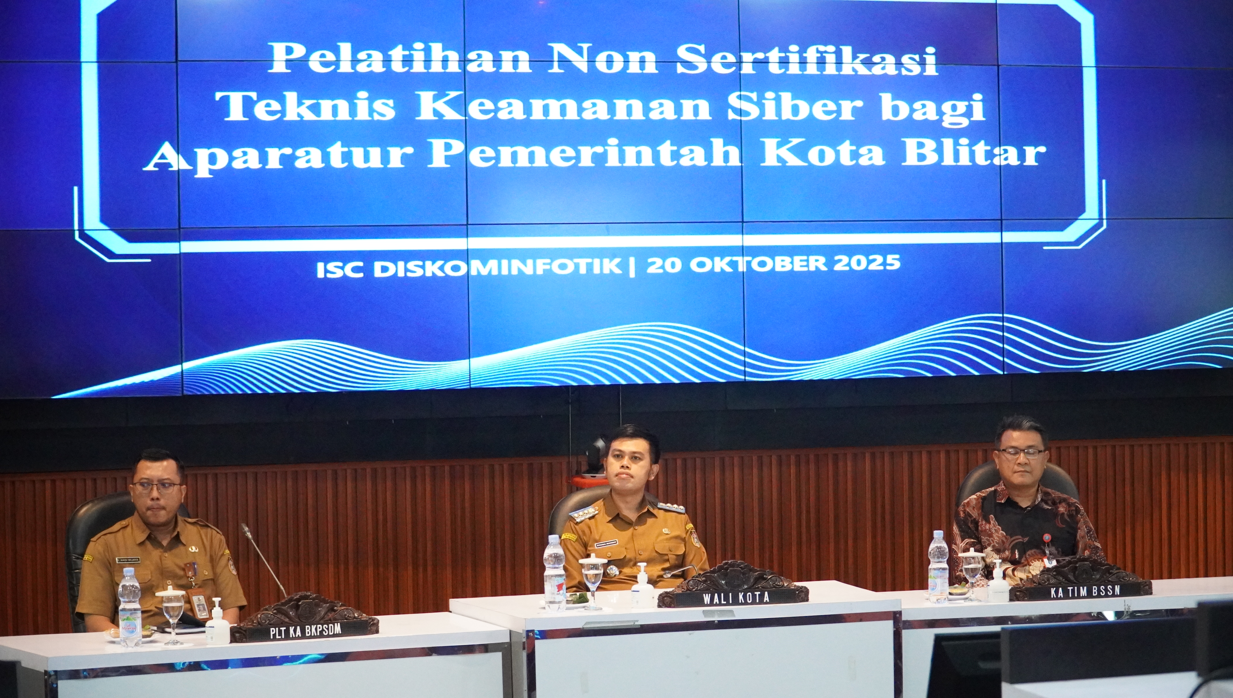 20 Oktober 2025- Pelatihan Non Sertifikasi Tehnis Keamanan SIBER bagi Aparatur di Pemerintah Kota Blitar