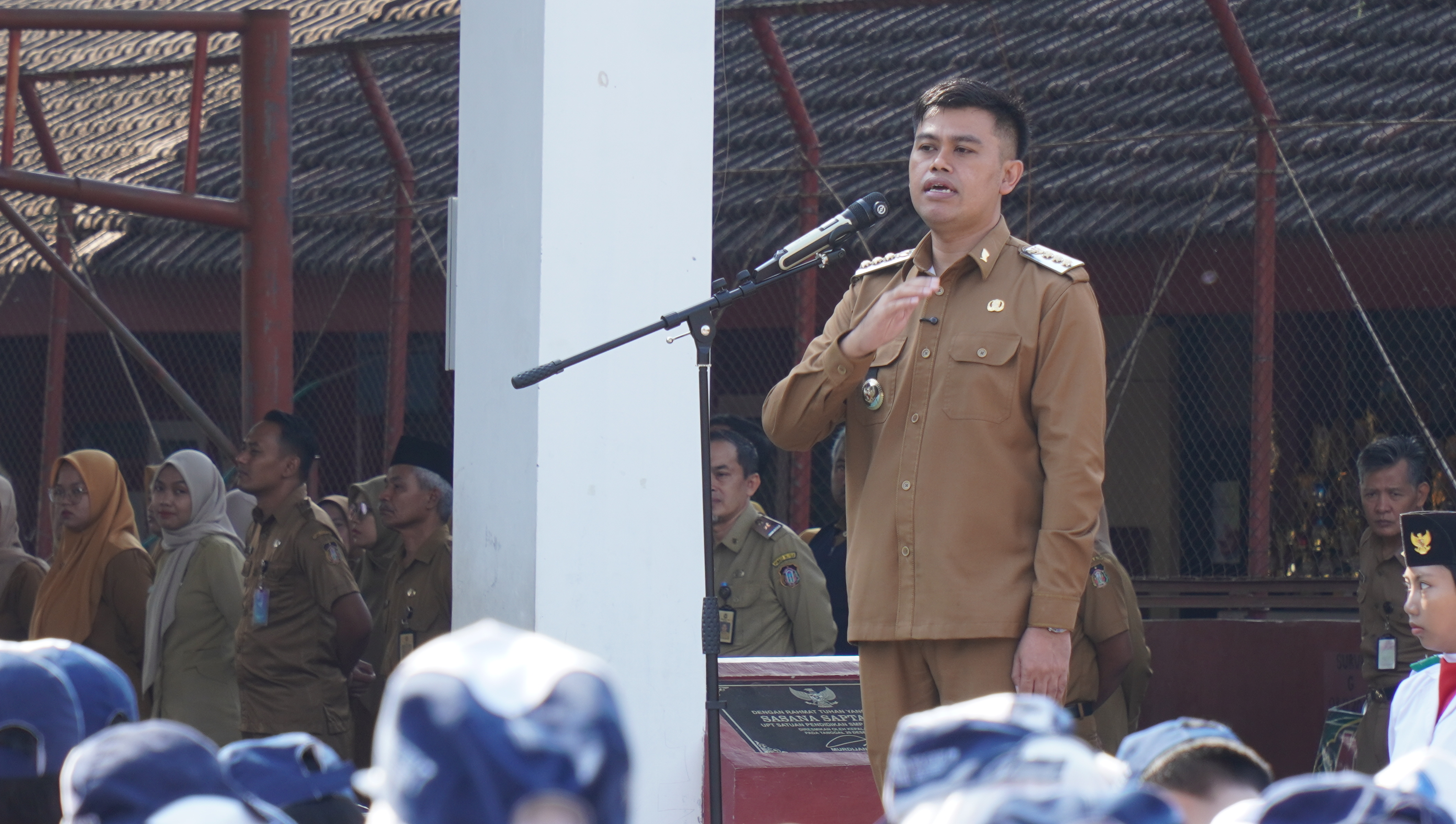 UPACARA HARI SENIN di SMPN 7 KoTA Blitar