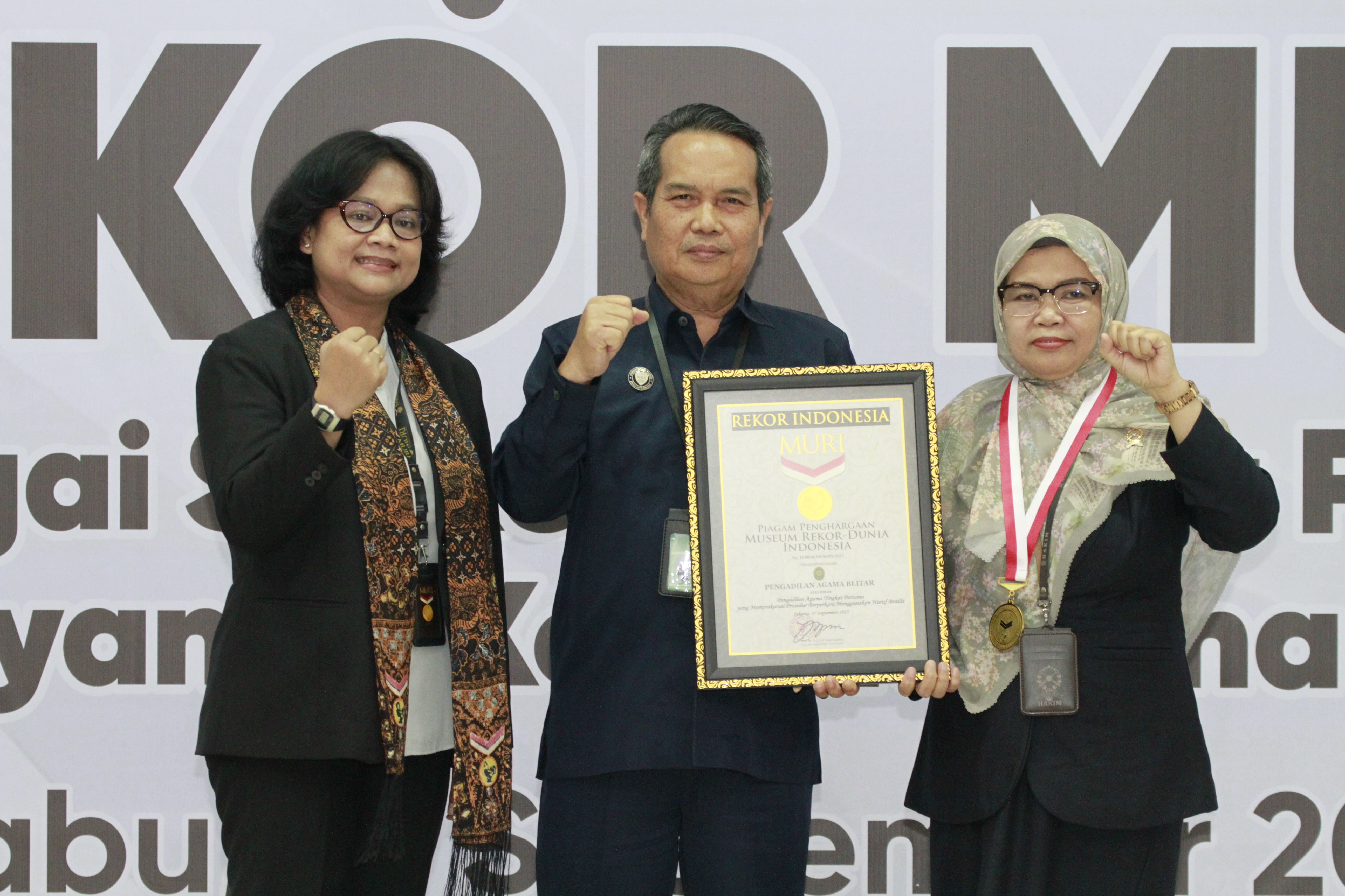 17 Septemeber 2025- Penyerahan Rekor MURI kepada Pengadilan Agama Blitar