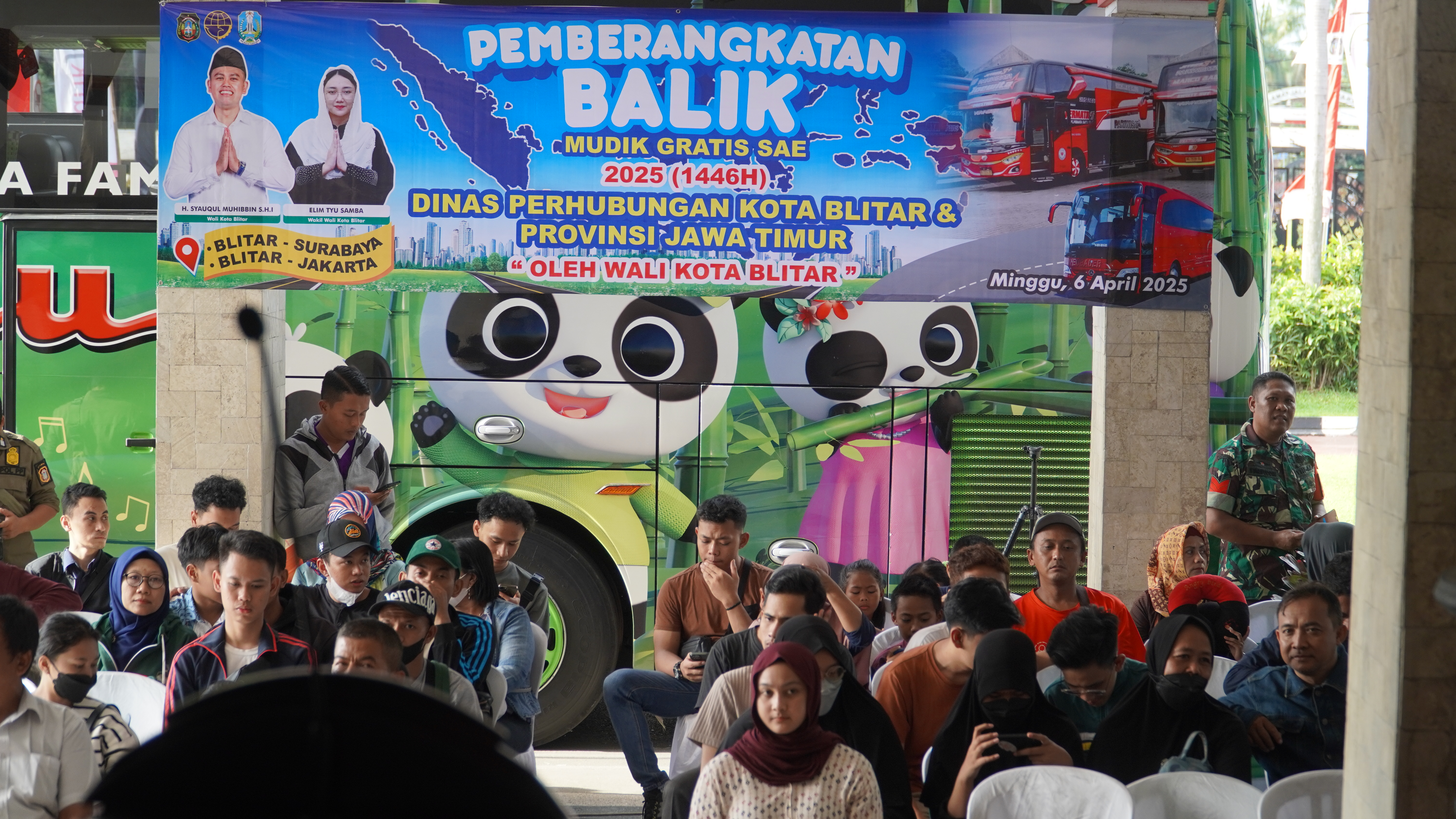 6 Maret 2025 - Pemberangkatan  BALIK MUDIK SAE di Halaman Kantor Walikota Blitar