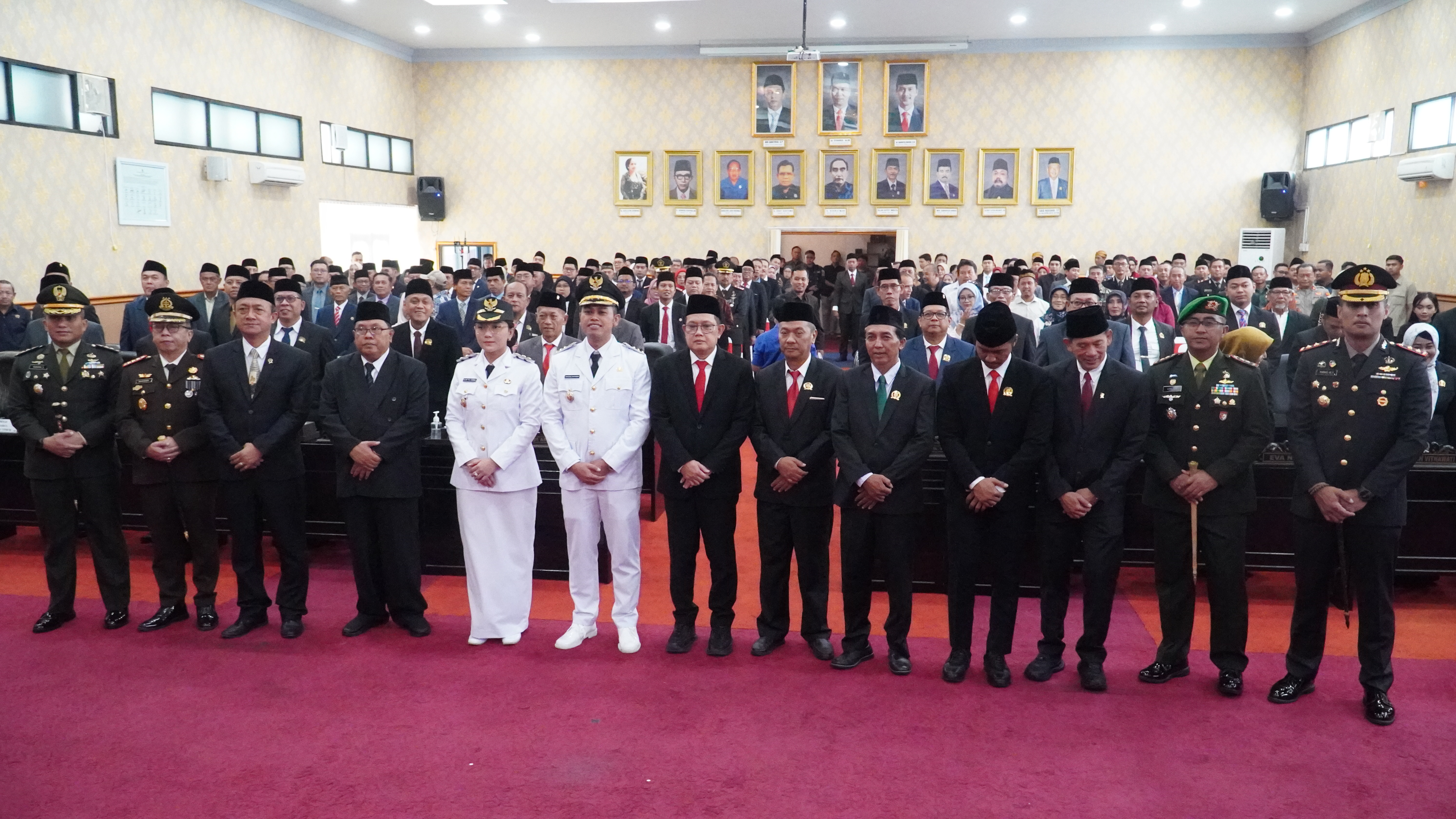 4 Maret 2025 - Sertijab KDH dan WKDH di Graha Paripurna DPRD Kota Blitar