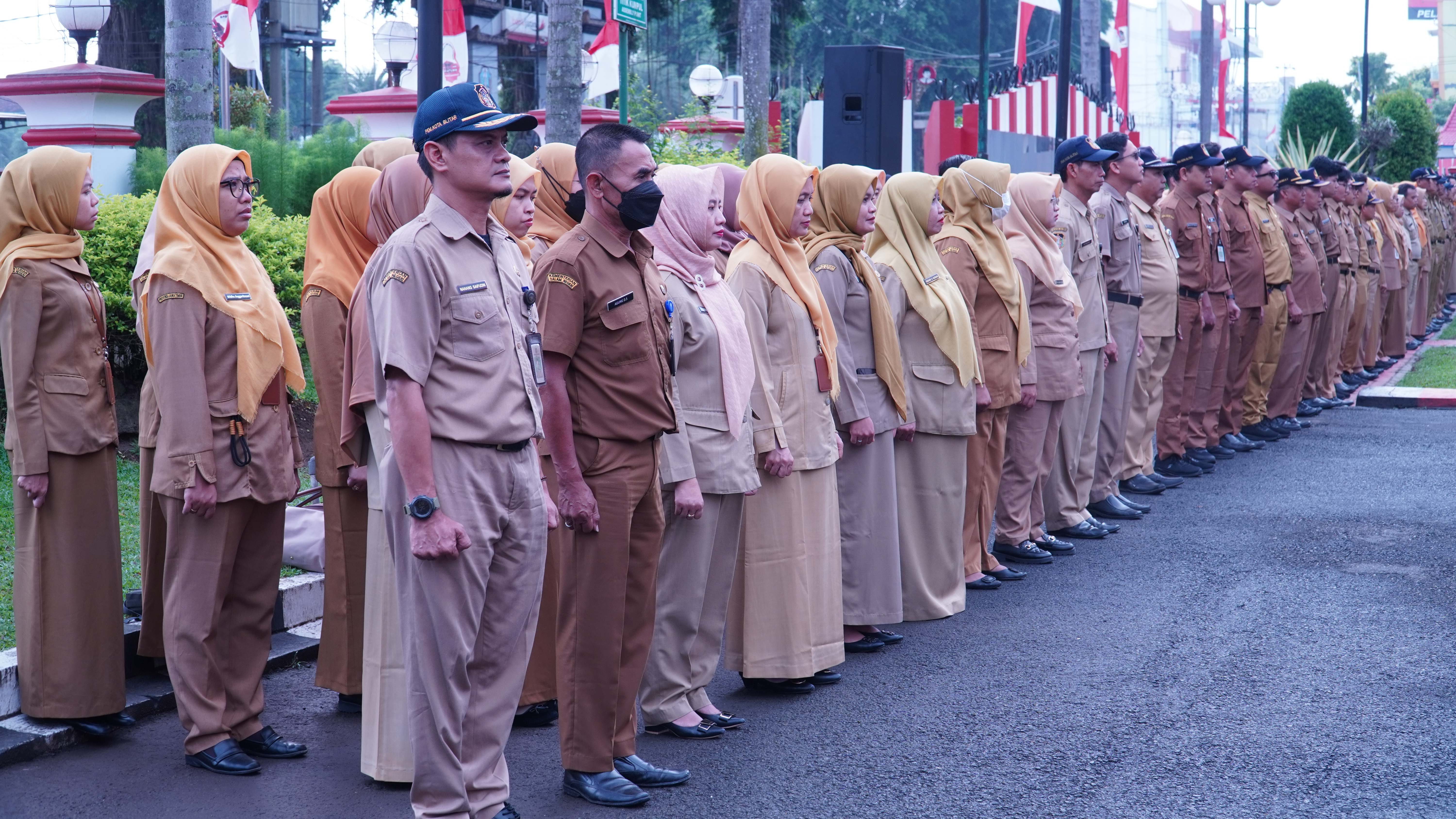 30 Juni 2025 - Apel Gabungan ASN PEMKOT BLITAR (P3AP2KB)