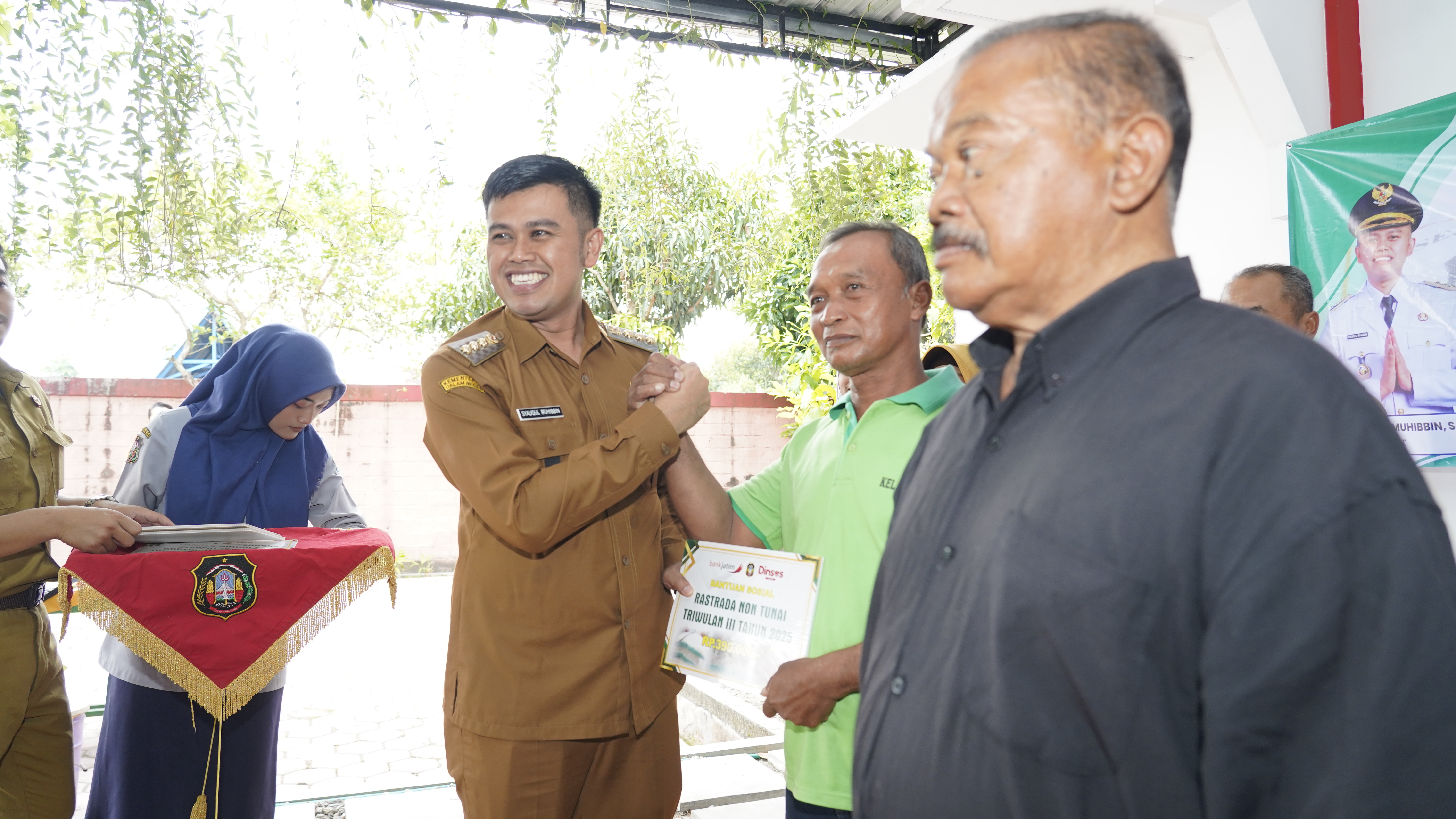 30 September 2025- Penyaluran RASTRADA NON TUNAI 3wulan Tahun 2025 (Kel.Rembang, Kel.Blitar, Kel.Kauman)
