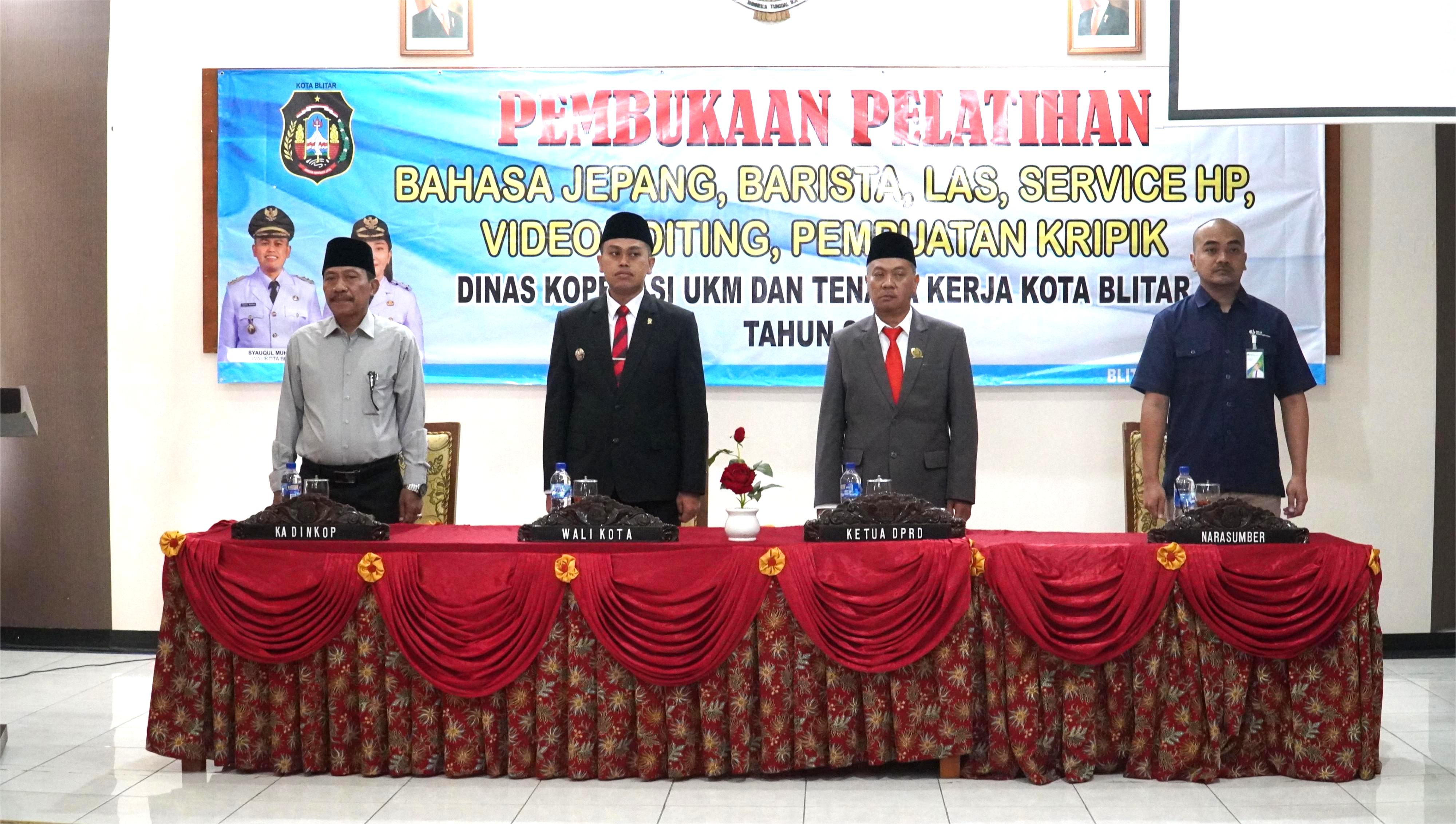 28 Oktober 2025 - Pembukaan Pelatihan bagi Pencari Kerja di Hotel Permai PKPRI
