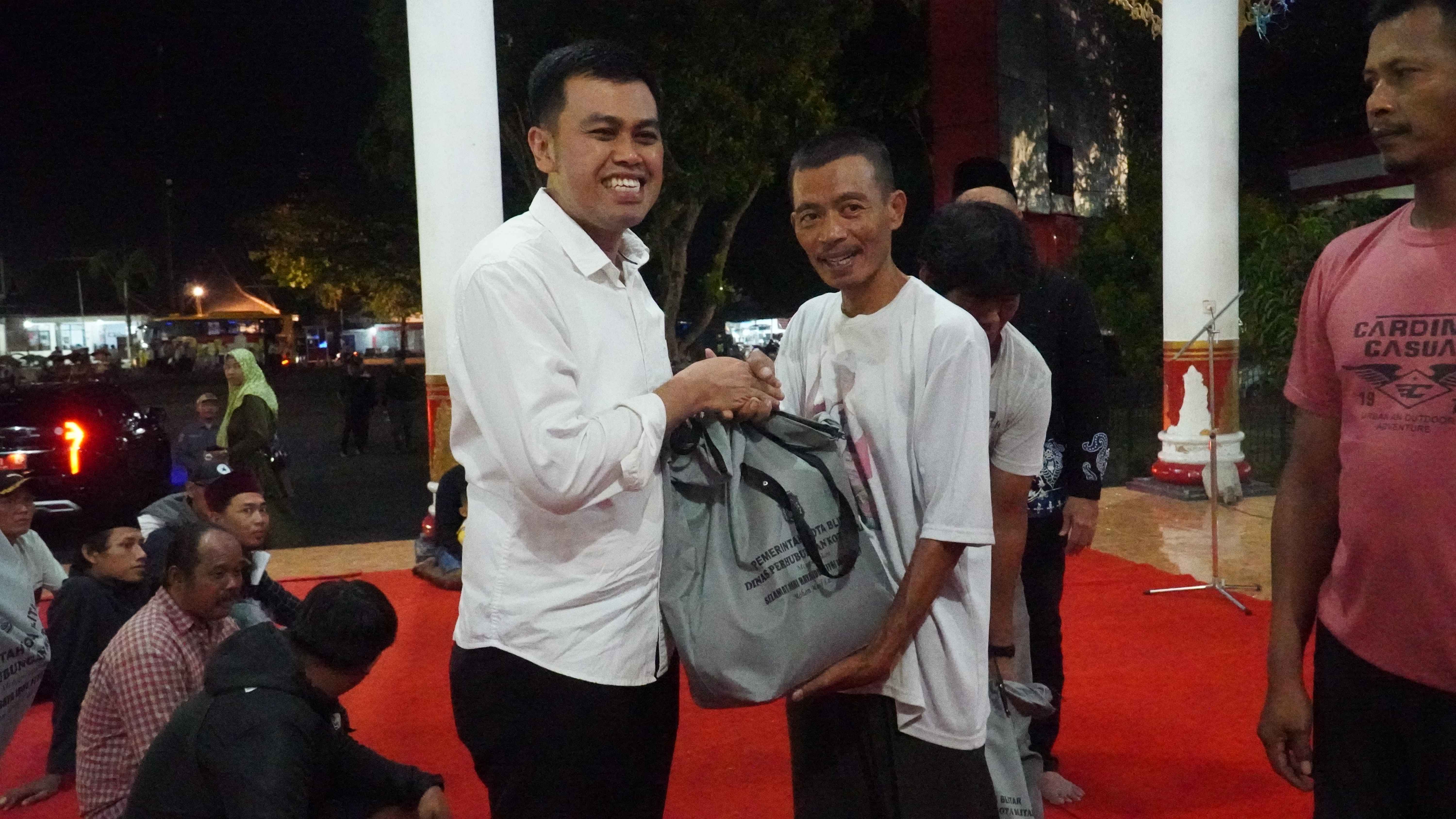 20 Maret 2025 - Pemberian Bingkisan Untuk Abang Becak Gelombang 2 di PIPP