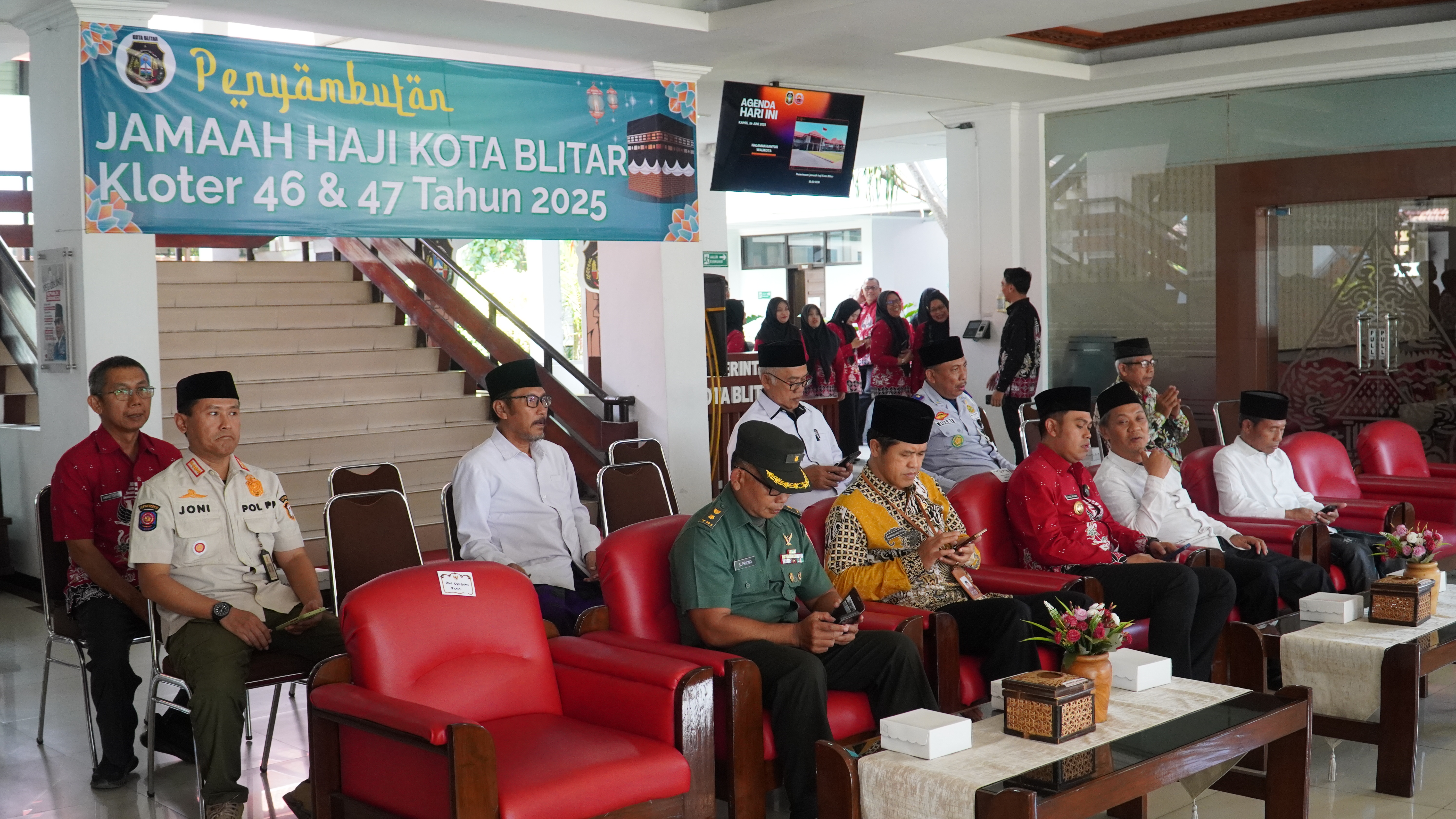26 Juni 2025 - Penyambutan Jamaah Haji Kota Blitar Kloter 47