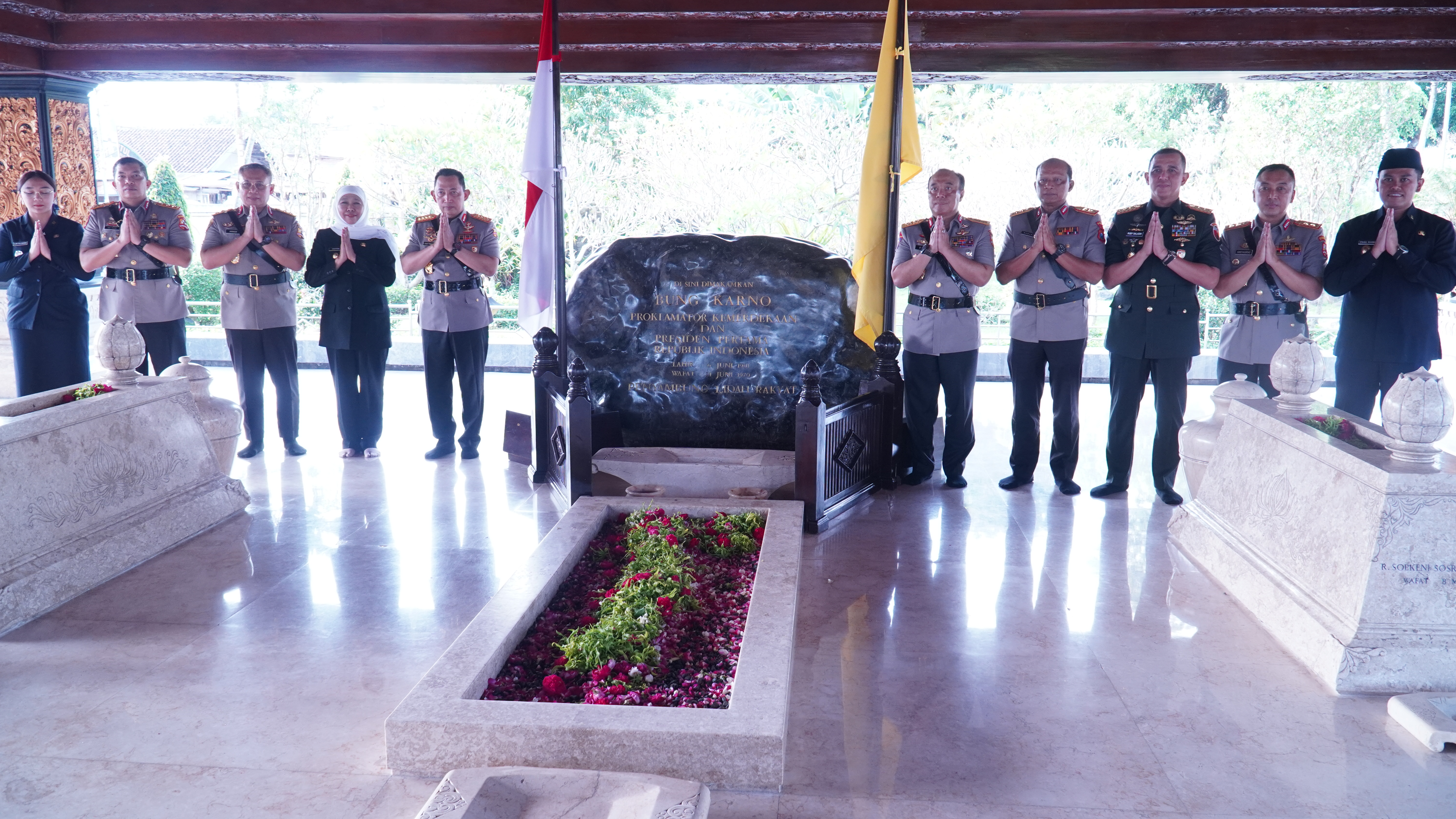 25 Juni 2025 - Kunjungan Ziarah KAPOLRI di Makam Bung Karno
