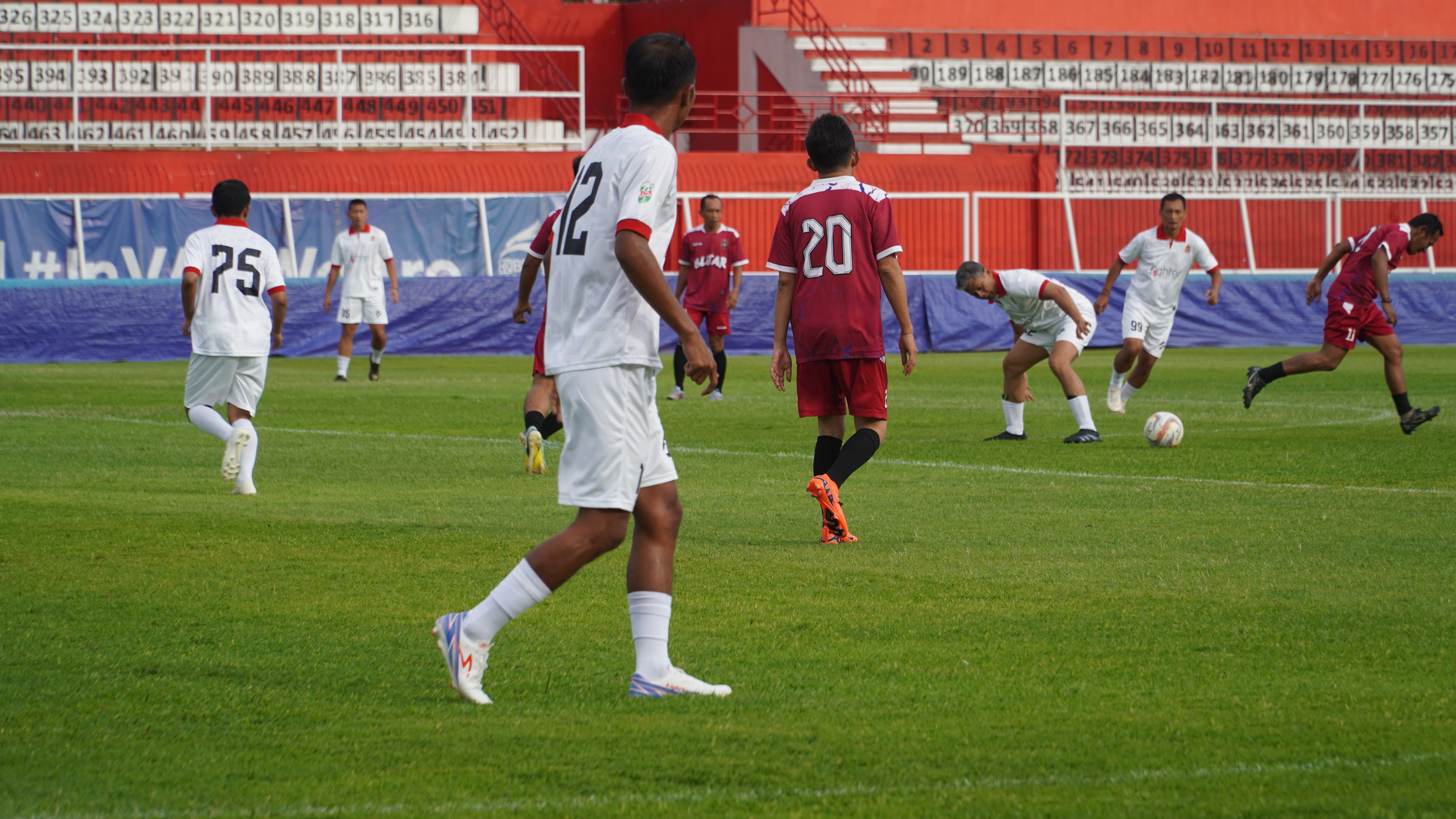 11 Januari 2025 - Friendly Match PEMKOT BLITAR Vs PEMKAB TRENGGALEK di Stadion Suprijadi