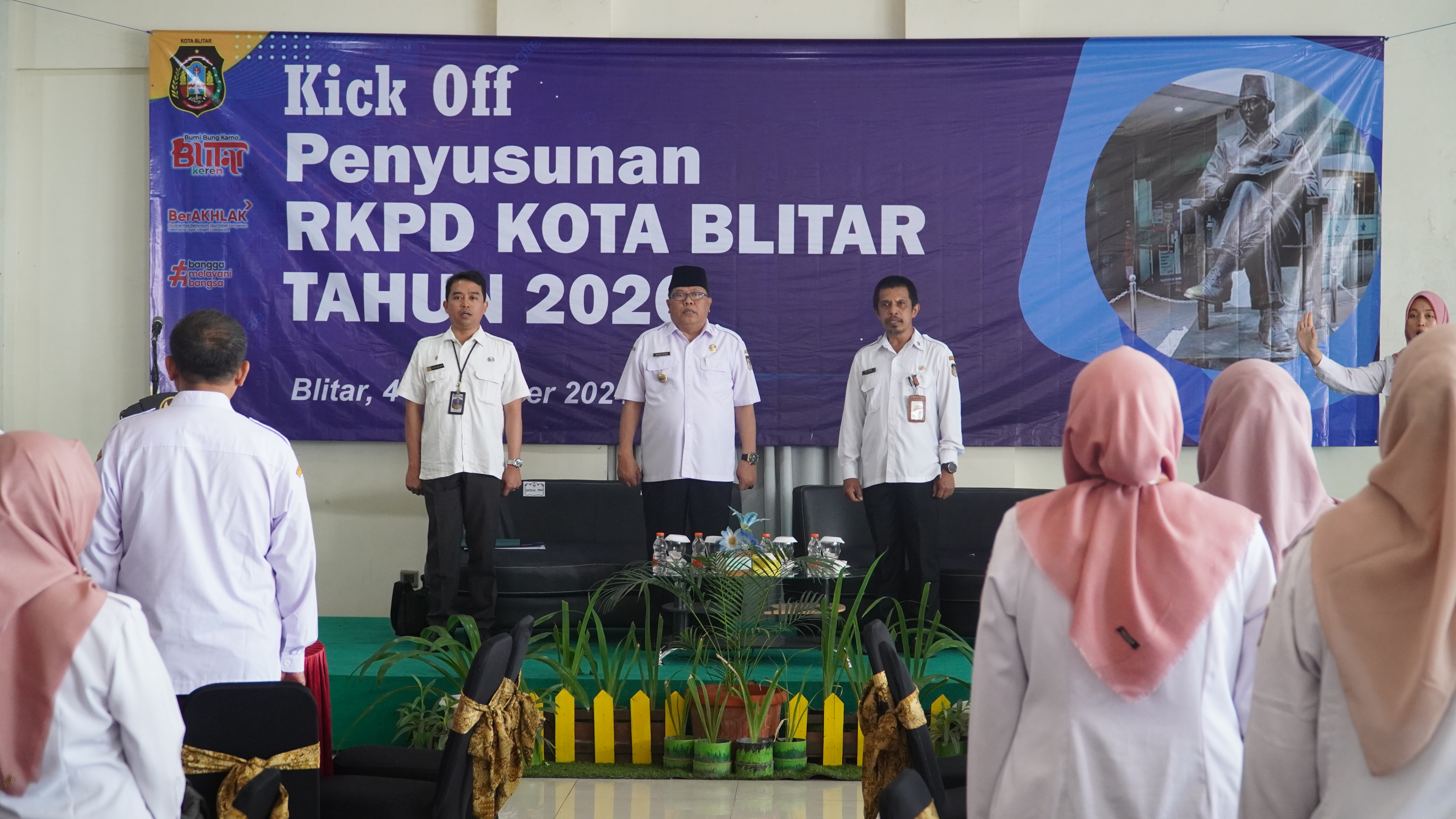 4 Desember 2024 -  Pembukaan Kick Off Penyusunan RKPD Kota Blitar Tahun 2026 di Ruang LELY Hotel PP