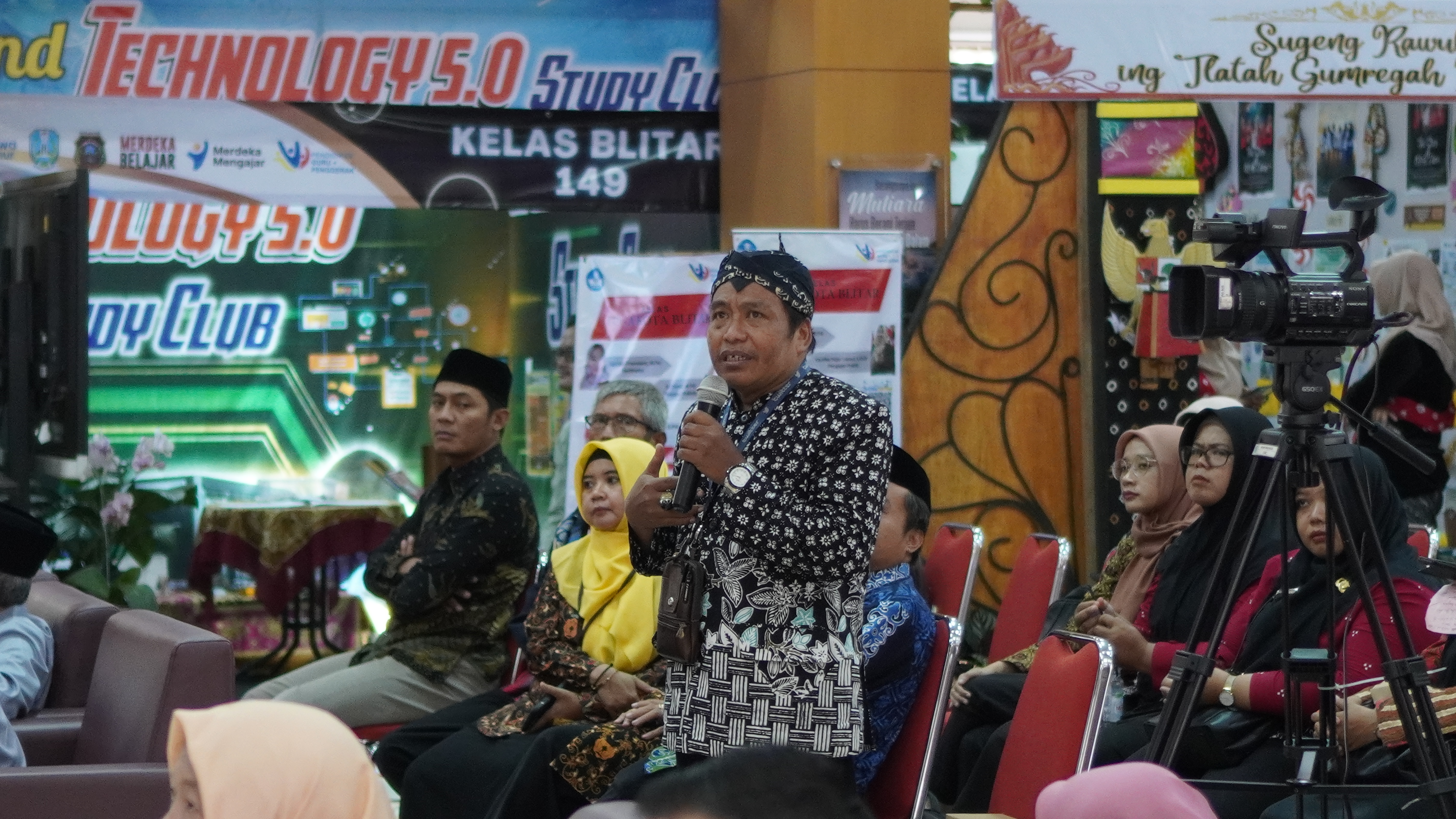 5 Desember 2024 -  LOKAKARYA 7 Panen Hasil Belajar PGP Angkatan Kota Blitar