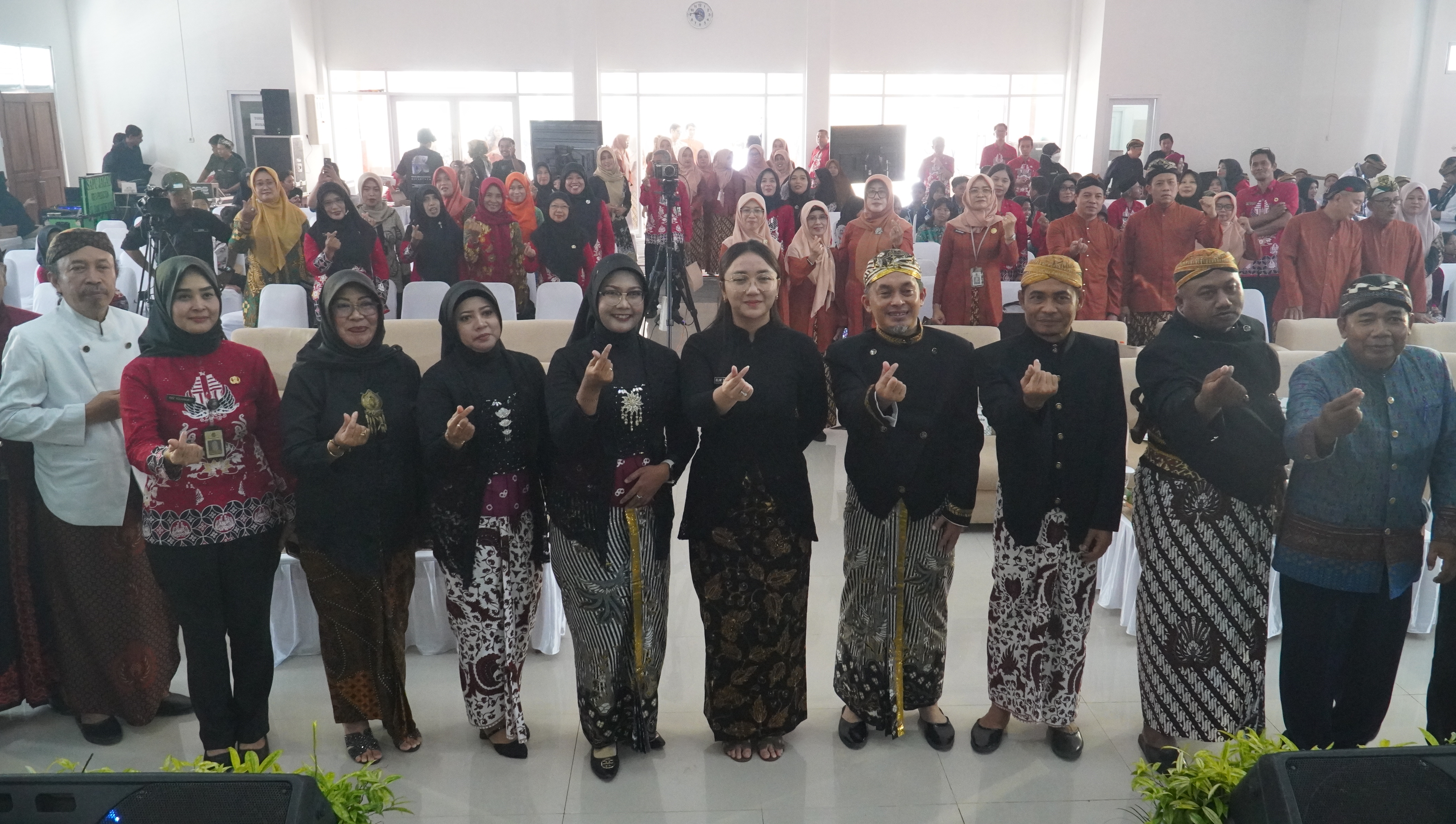 30 Oktober 2025 - Penganugerahan LODAYA SENJA SAKA 2025 di Aula SMPN 6 Kota Blitar