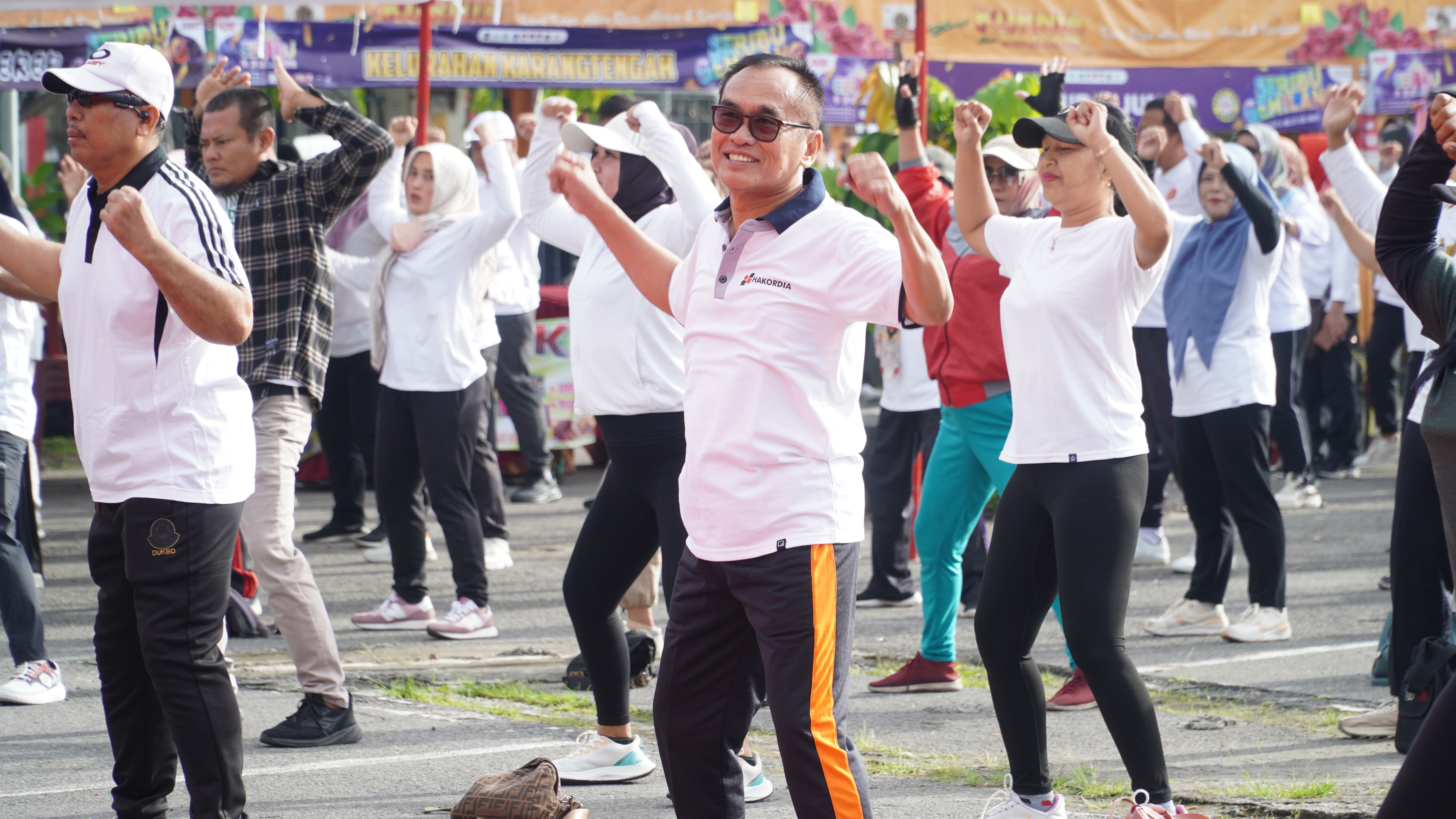 27 Desember 2024 - Senam bersama ASN PEMKOT BLITAR di terminal Patria