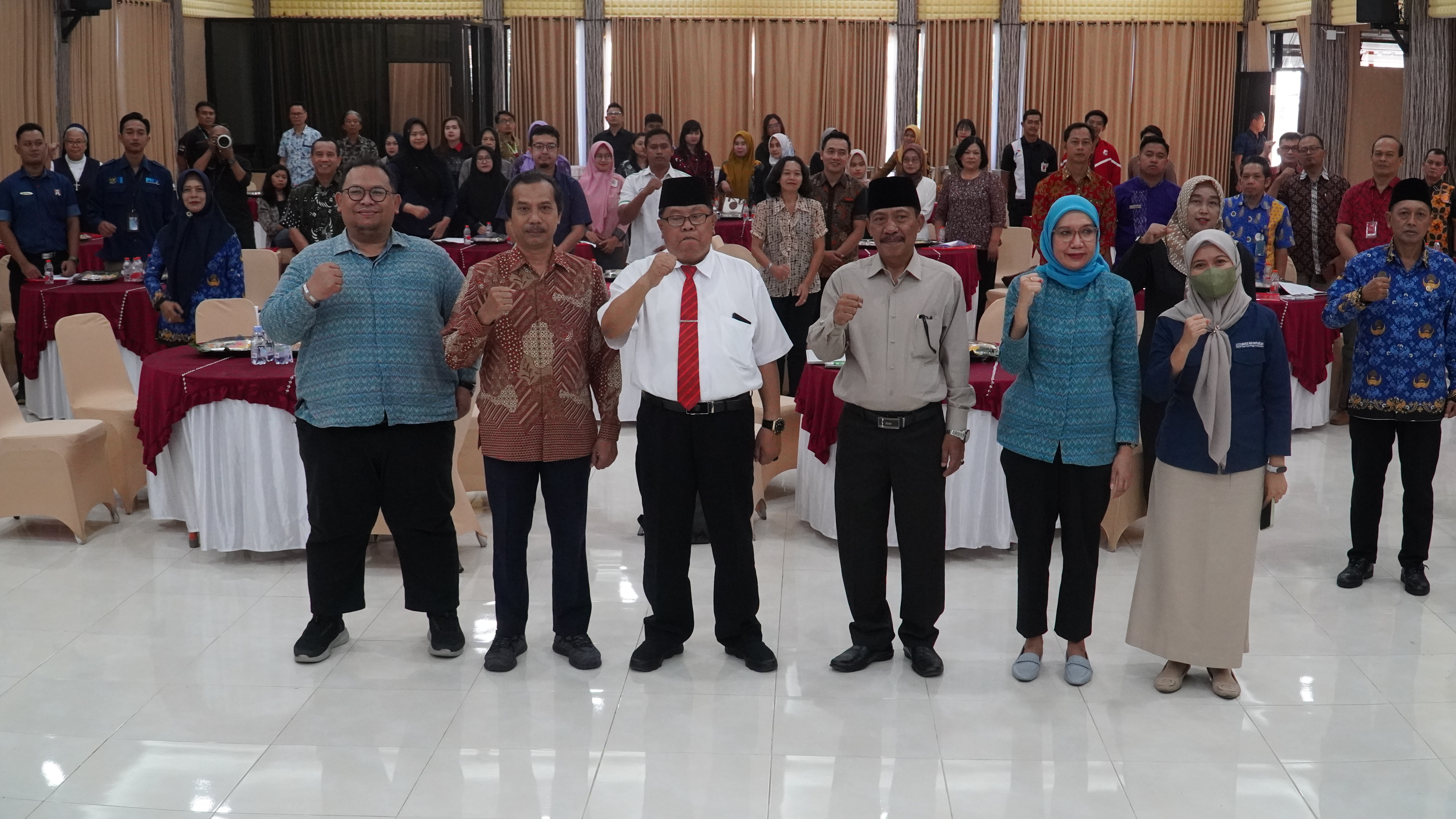 19 Desember 2024 - Pembukaan Sosialisasi Upah Minimum Kab Kota Tahun 2025 di PKPRI