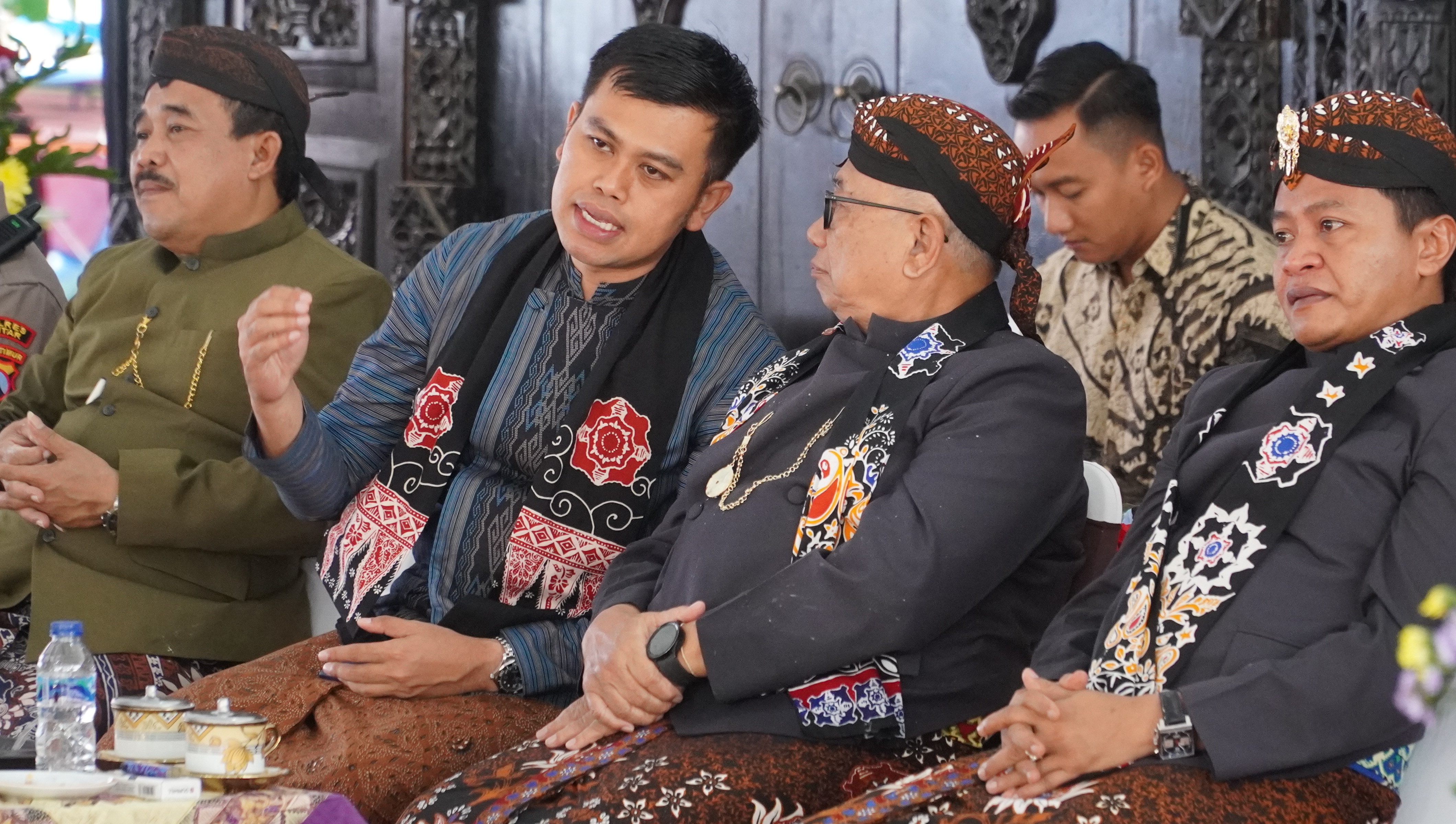 6 September 2025-Upacara Adat Jamasan Gong Kyai Pradah di Aloon-Aloon Lodoyo