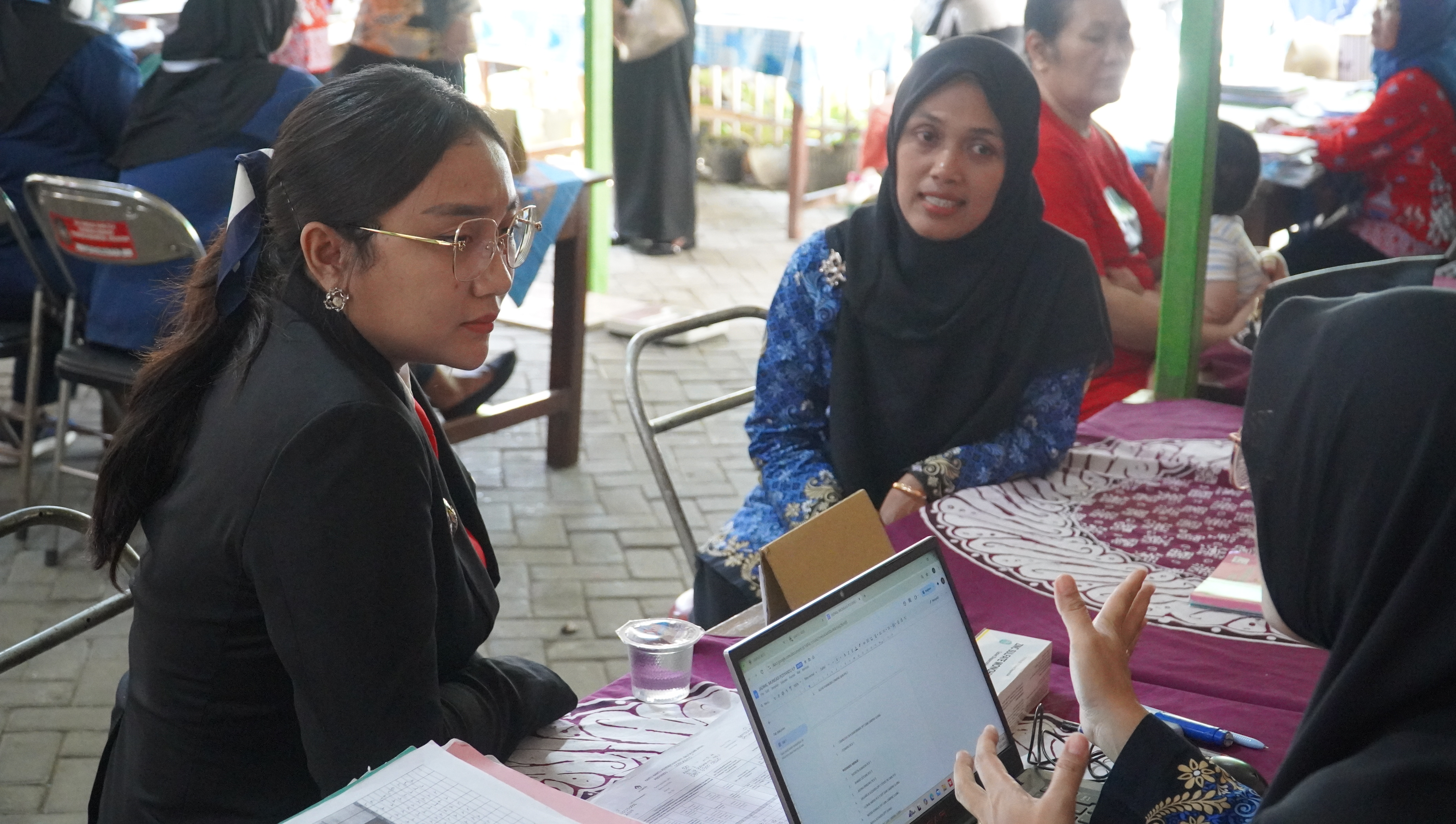 1 Oktober 2025- Menghadiri Giat Posyandu LP Soekarno di ILP Soekarno RW3 Kel. Bendogerit