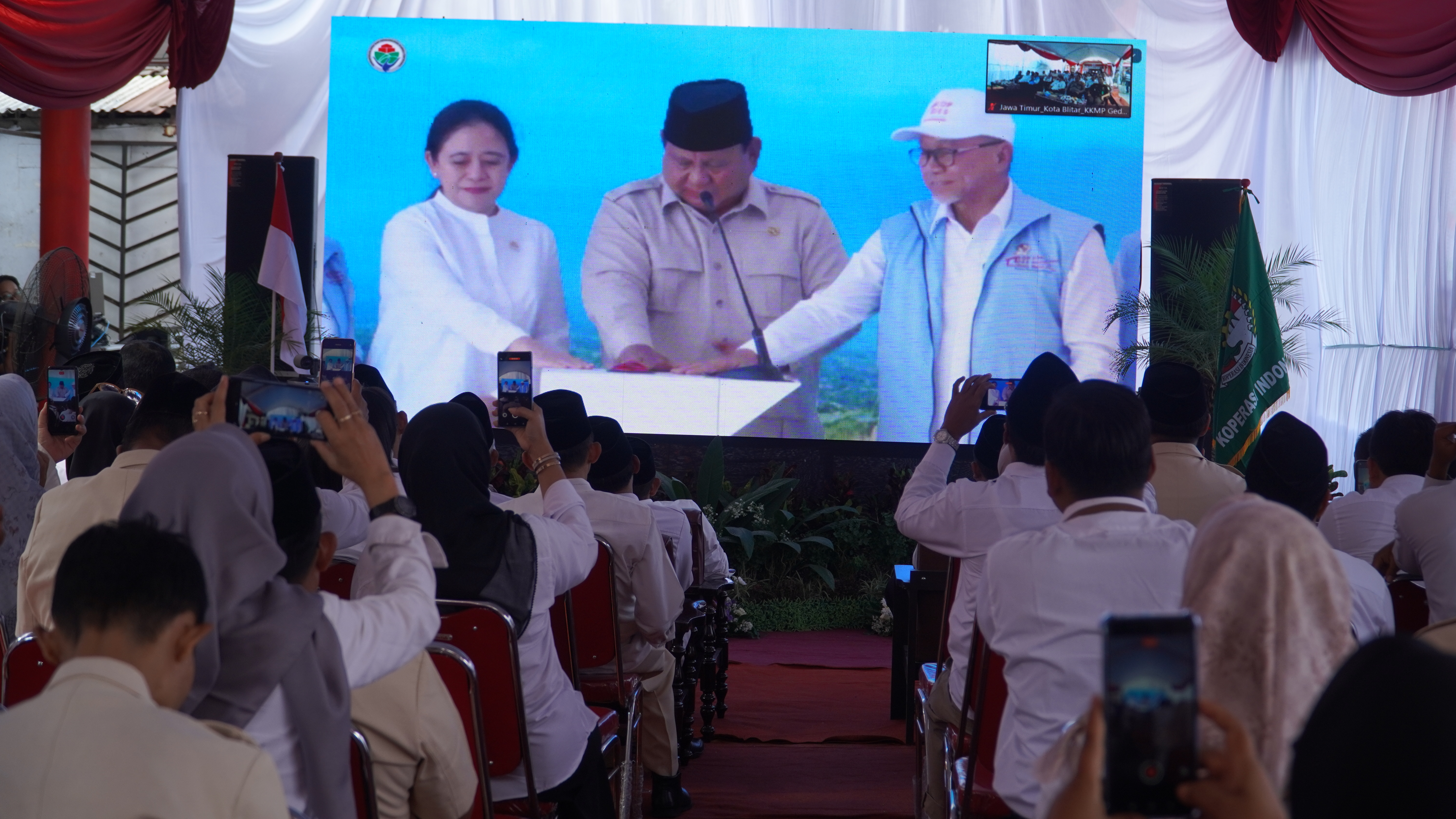 21 Juli 2025-Launching Kelembagaan 80.000 Koperasi Desa Kelurahan Merah Putih scr zoom di exs Kel.Gedog