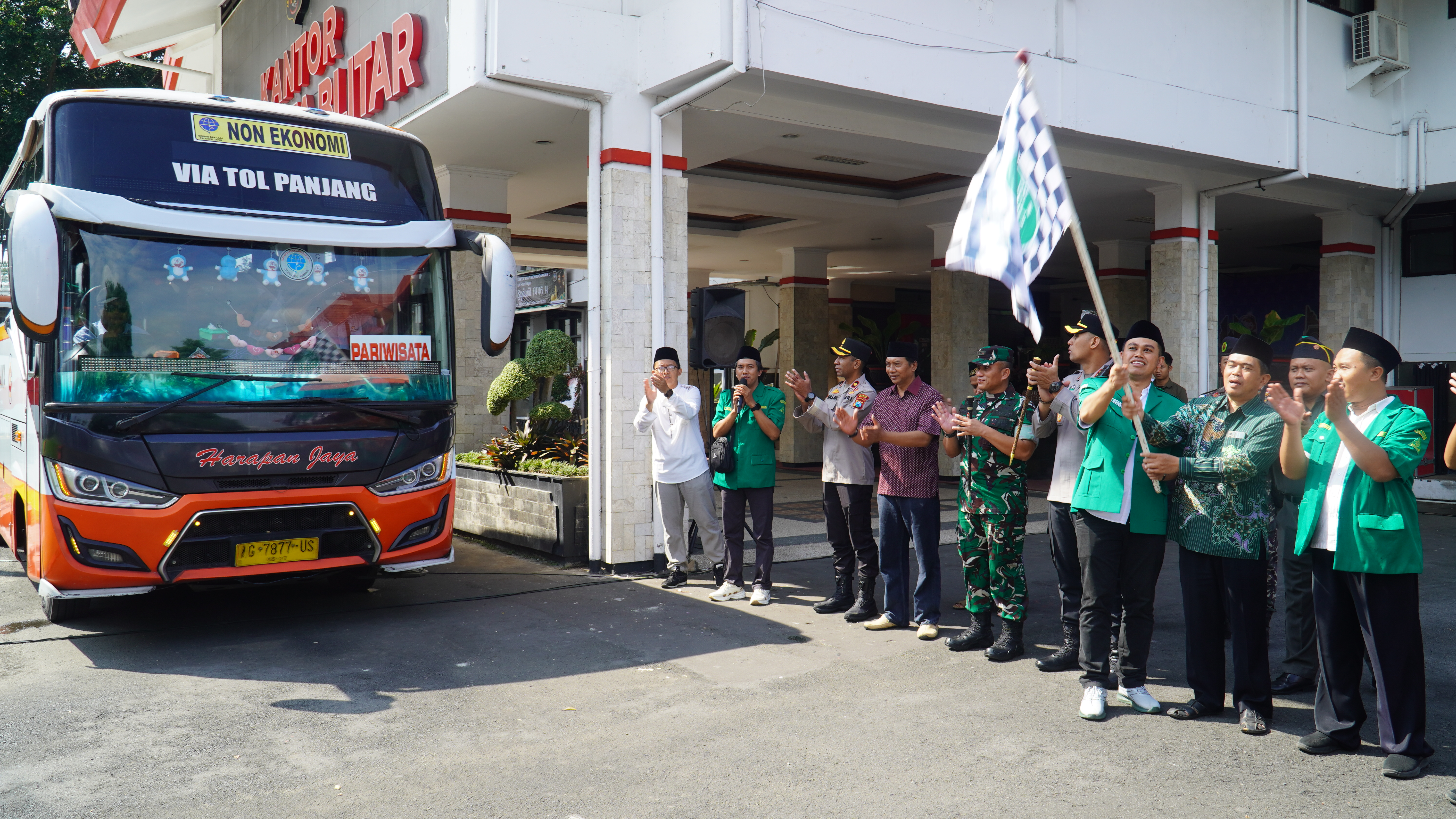 13 April 2025 - Apel Pemberangkatan GP ANSOR BLITAR RAYA ke Surabaya