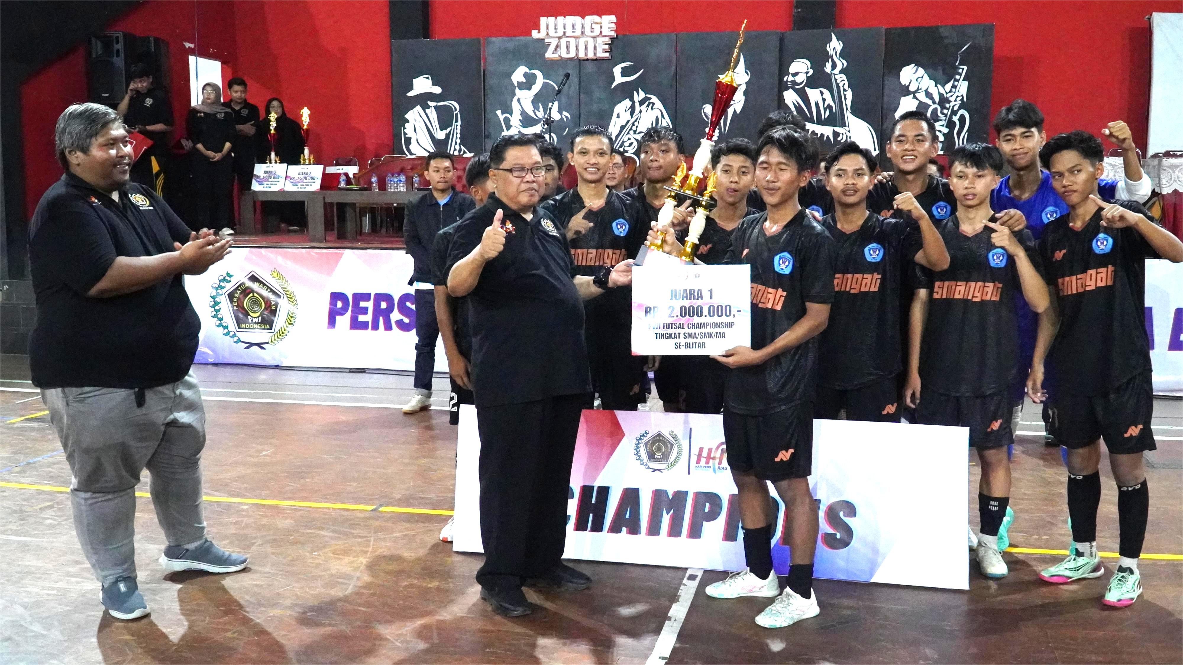16 Februari 2025 - Clossing Ceremoni &amp;amp; Fun MATCH Pertandingan FUTSAL tingkat SMA SMK se-Blitar Raya