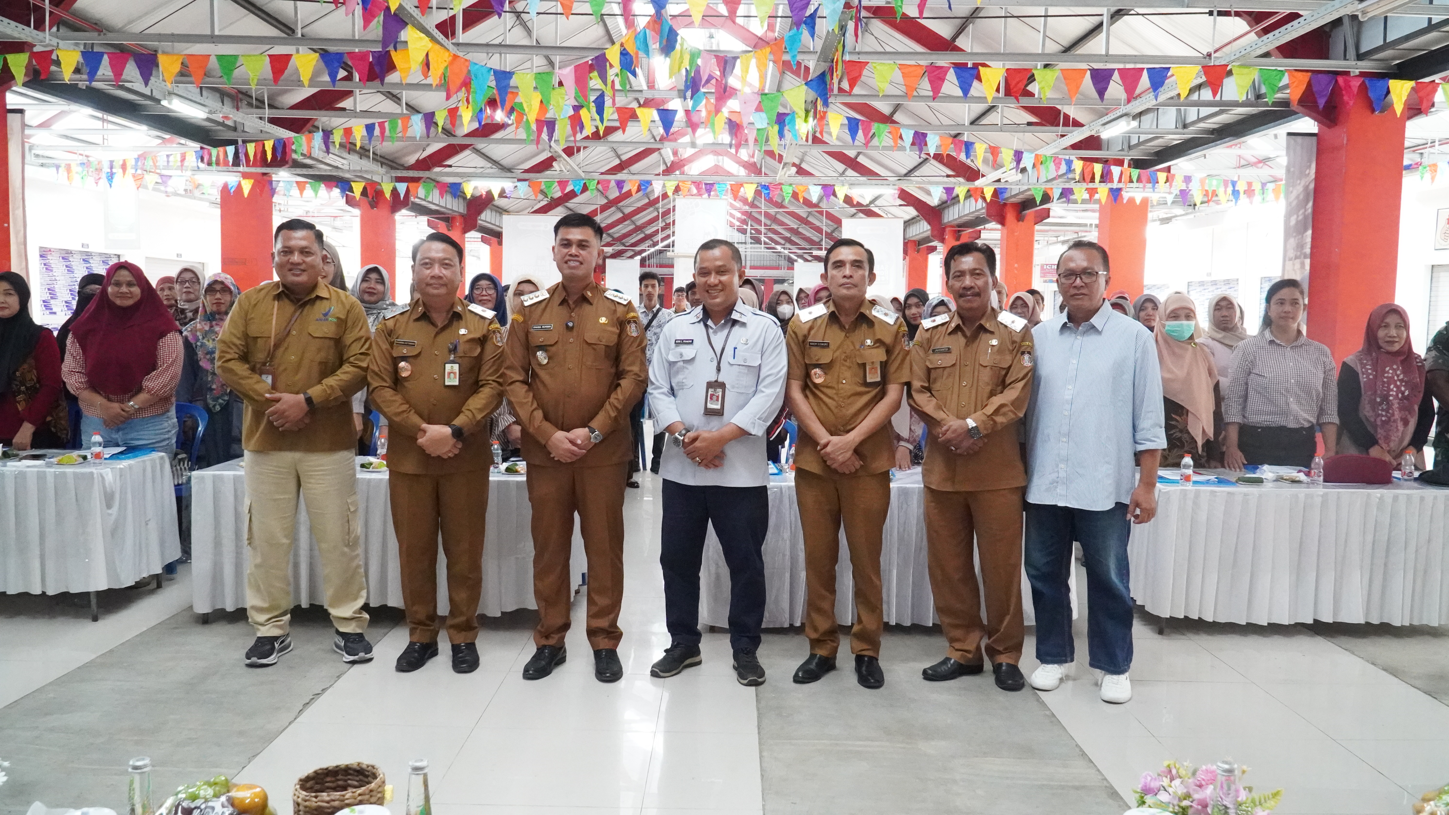 19 Agustus 2025-Sosialisasi Kepada Pelaku Usaha di lantai 2 Pasar Legi