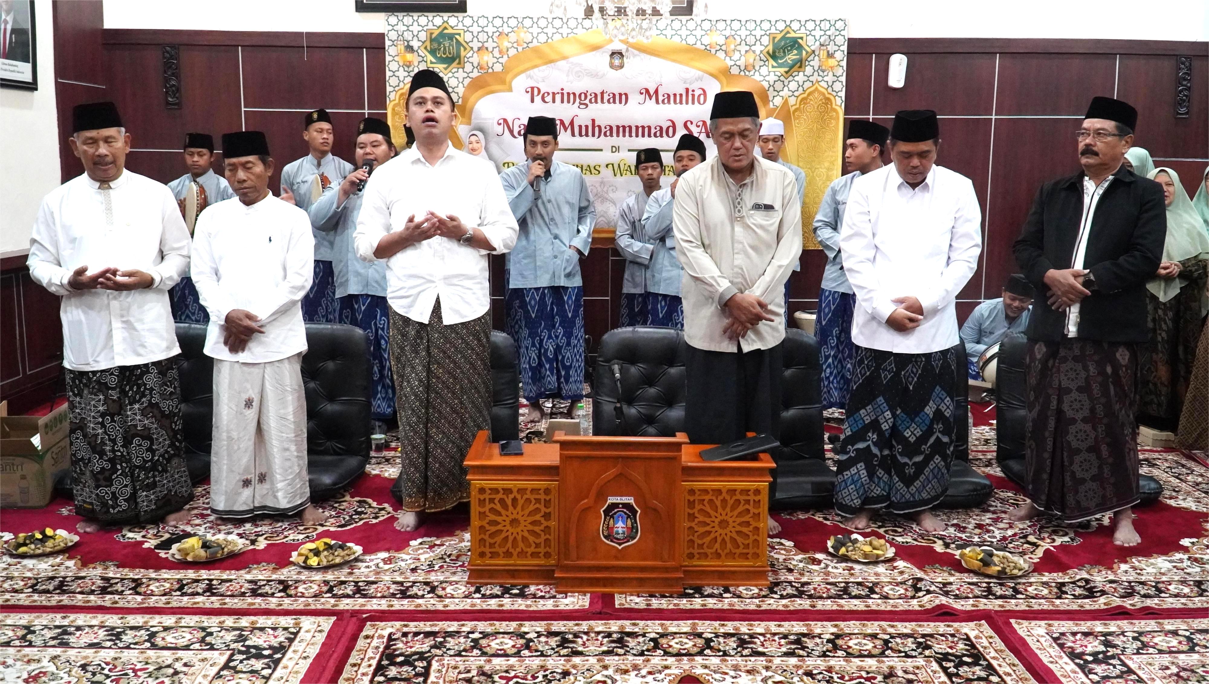 4 Oktober 2025- Peringatan Maulid Nabi Muhammad SAW Tahun 1447 H 2025 M di Rumdin Walikota Blitar