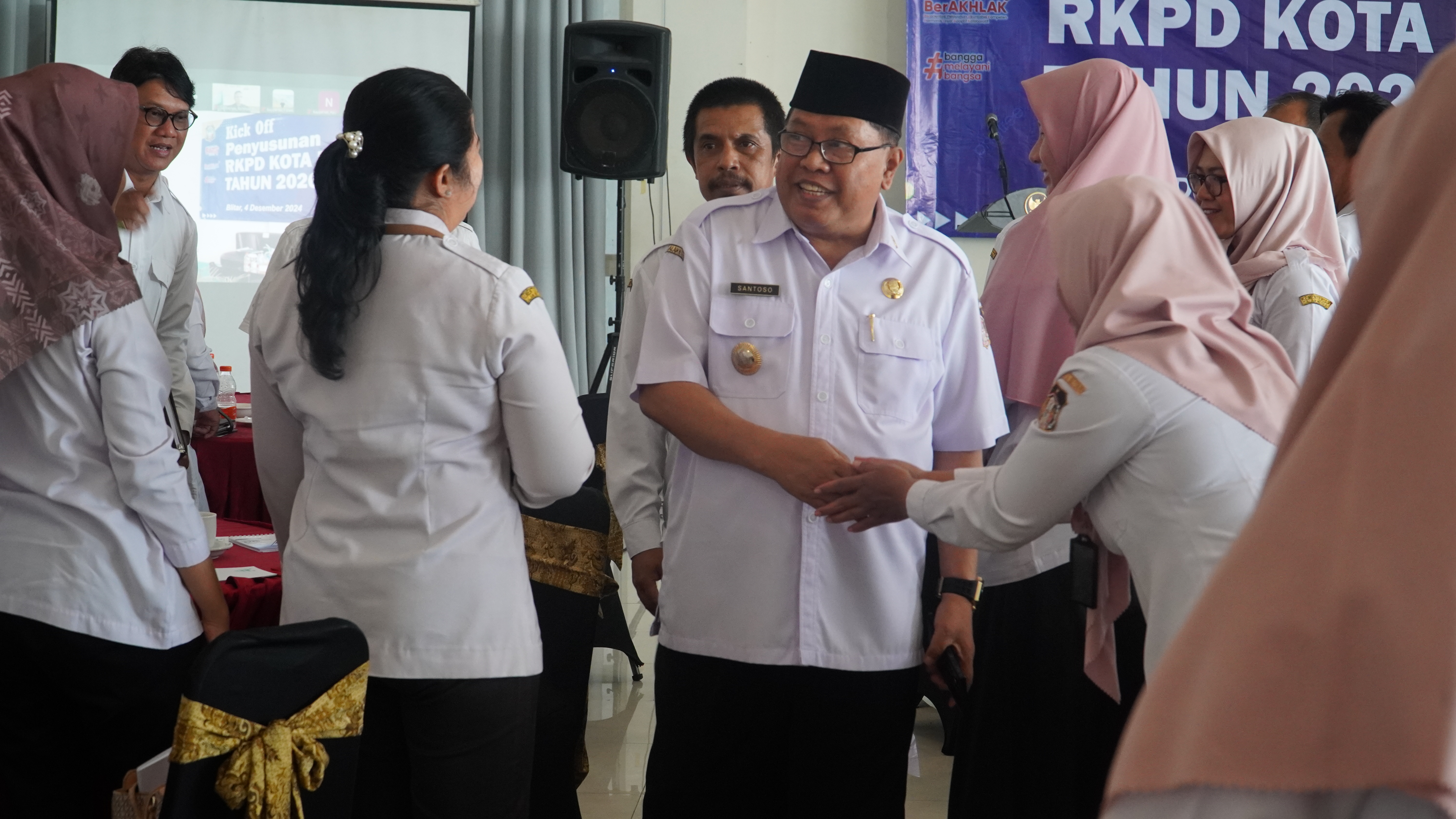 4 Desember 2024 -  Pembukaan Kick Off Penyusunan RKPD Kota Blitar Tahun 2026 di Ruang LELY Hotel PP