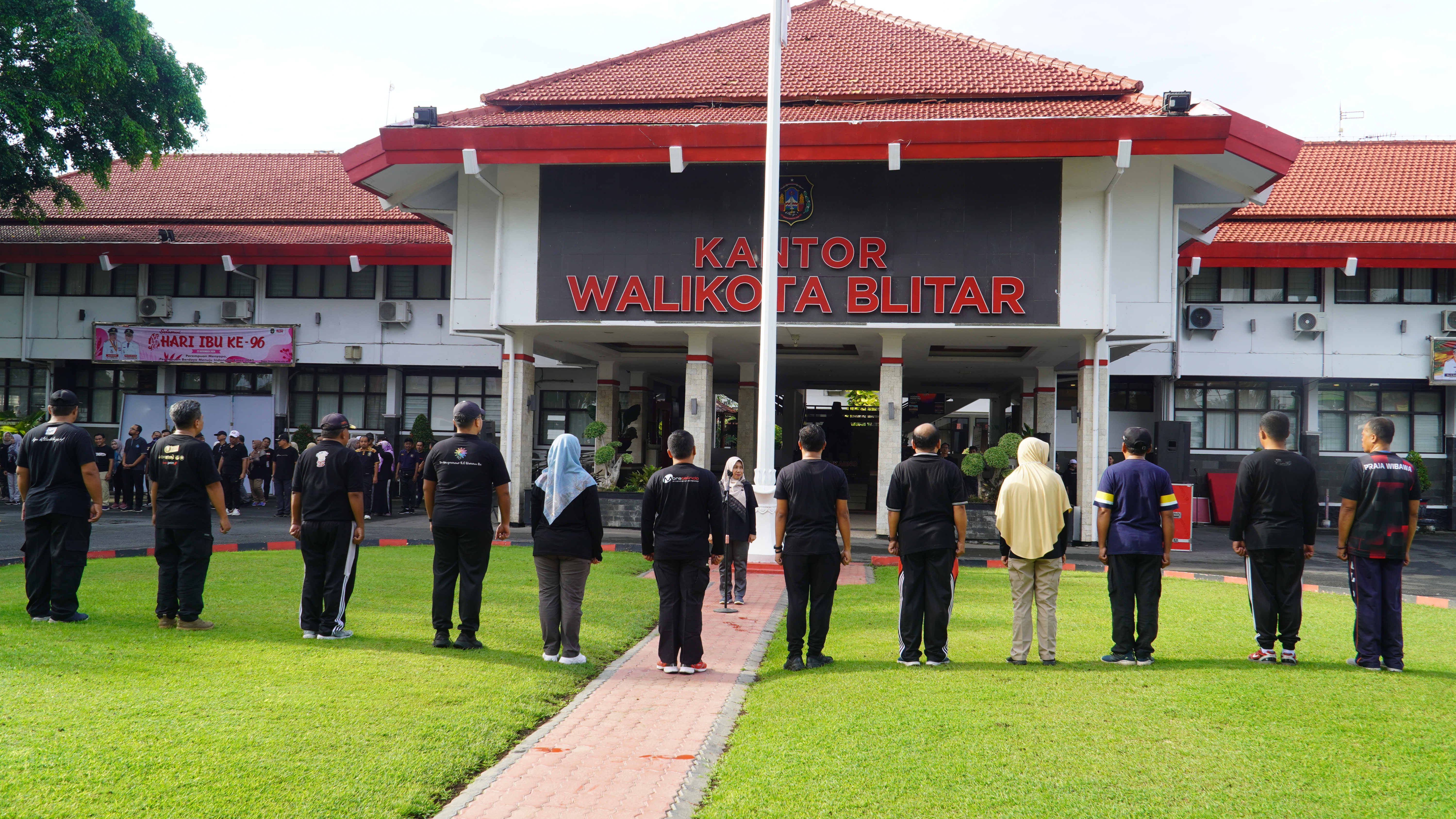 24 Januari 2025 - Senam Bersama ASN PEMKOT BLITAR