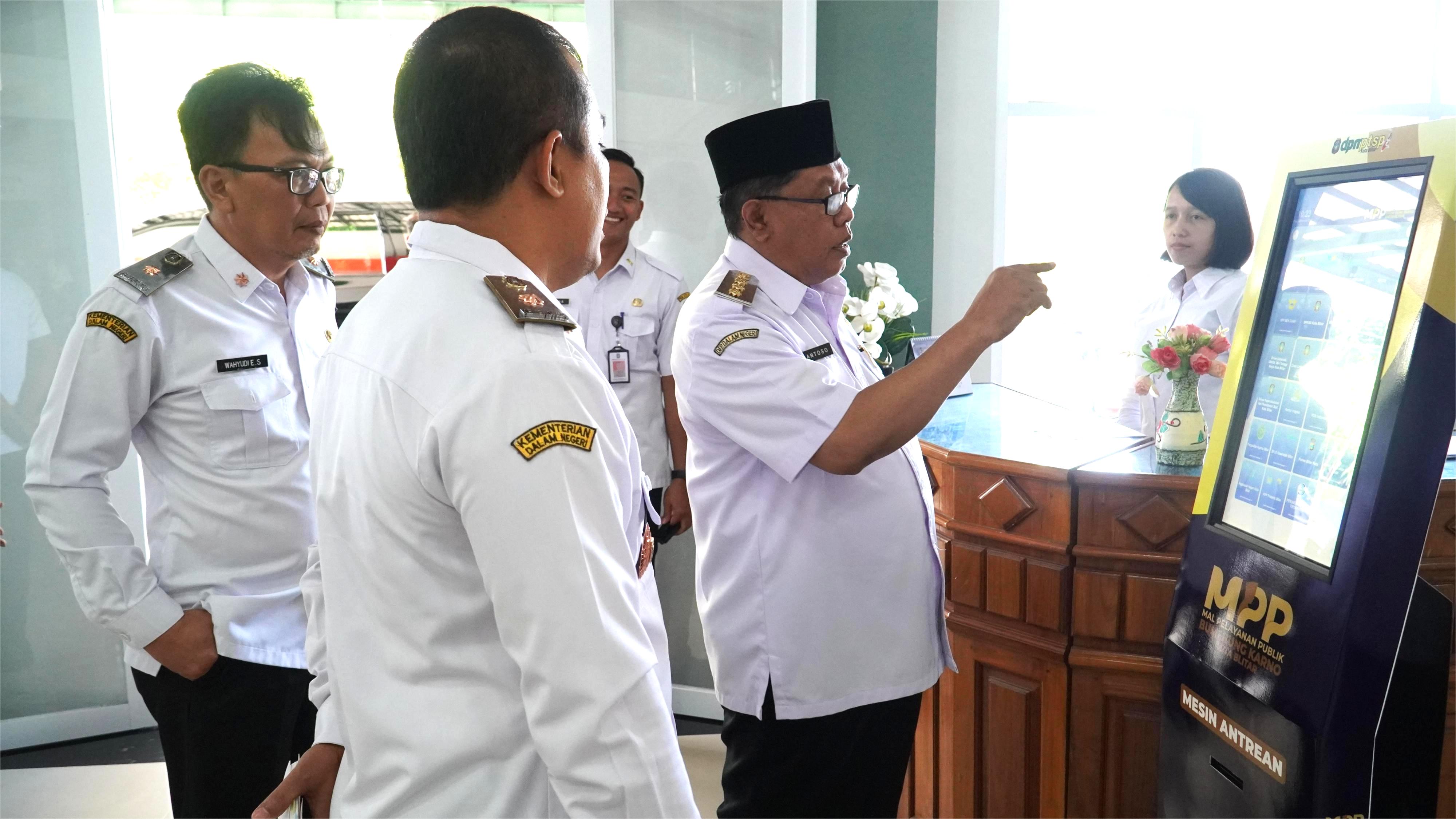5 Februari  2025 - Peninjauan MALL PELAYANAN PUBLIK Kota Blitar di JL. Cokroaminoto