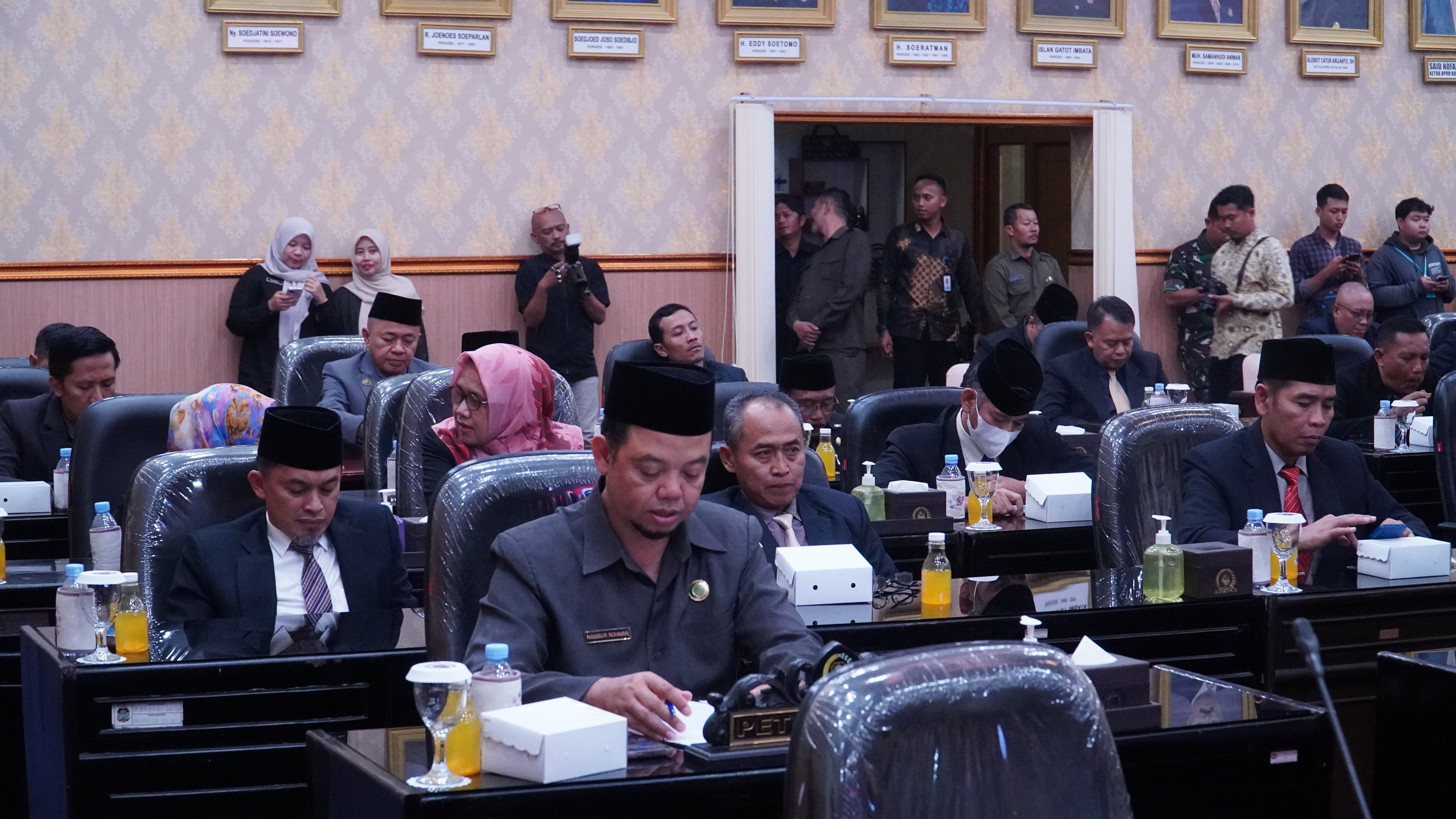 13 Juni 2025 - RAPAT PARIPURNA DPRD