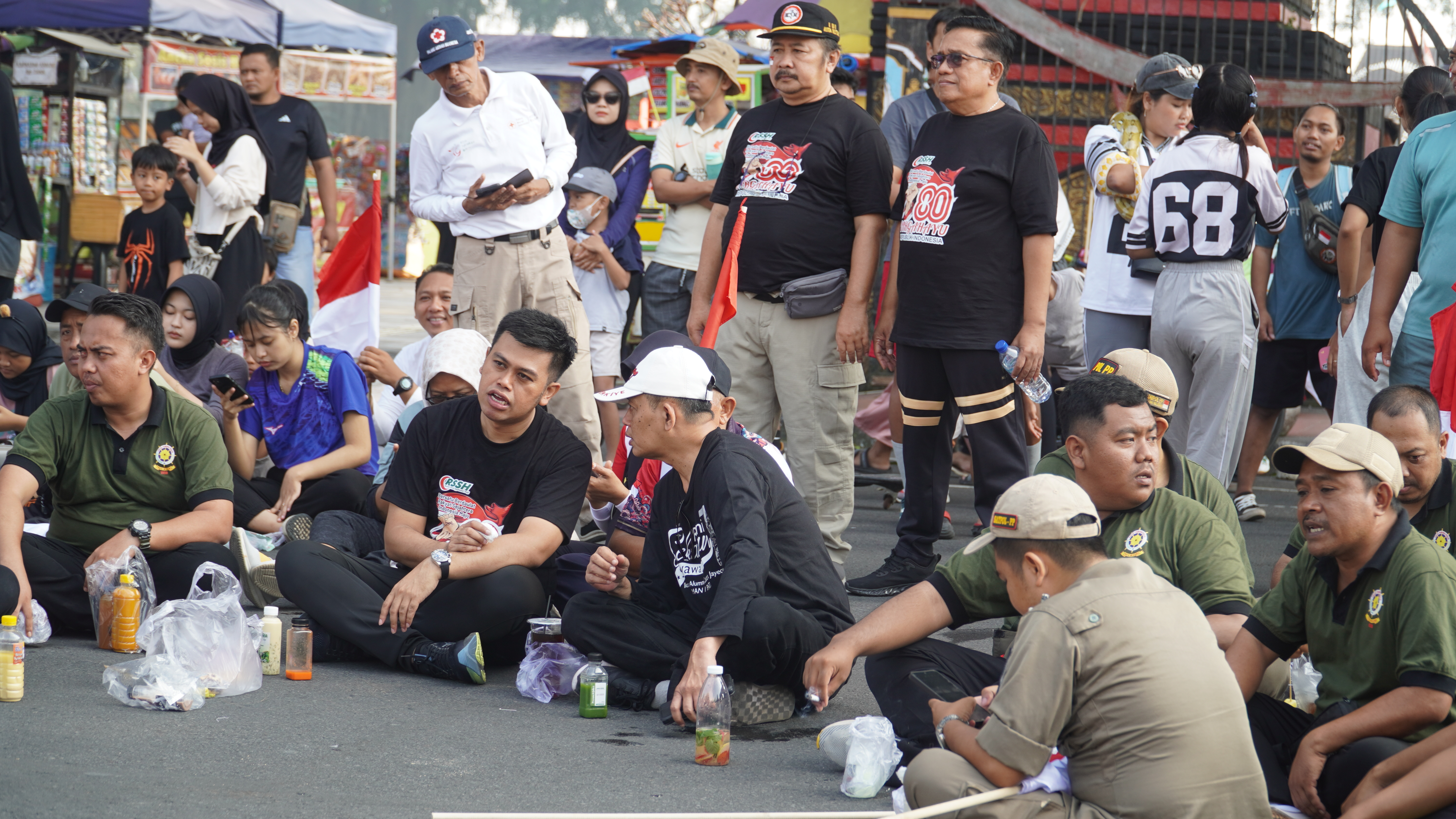 10 Agustus 2025-CAR FREE DAY (Pembagian Bendera Merah Putih)