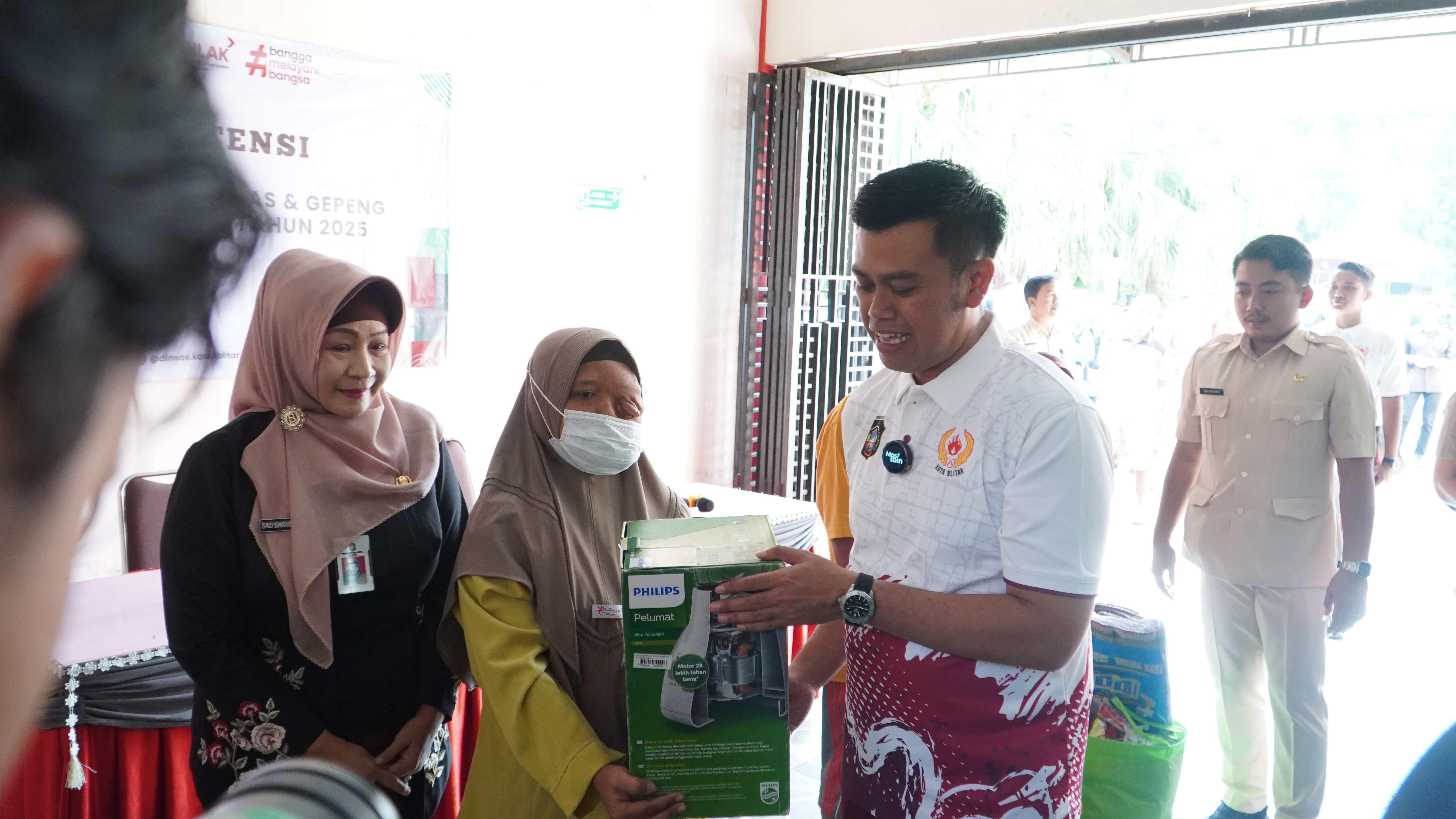 23 Juni 2025 - Penyaluran Bantuan PKH dan ATENSI di Kantor Dinas Sosial