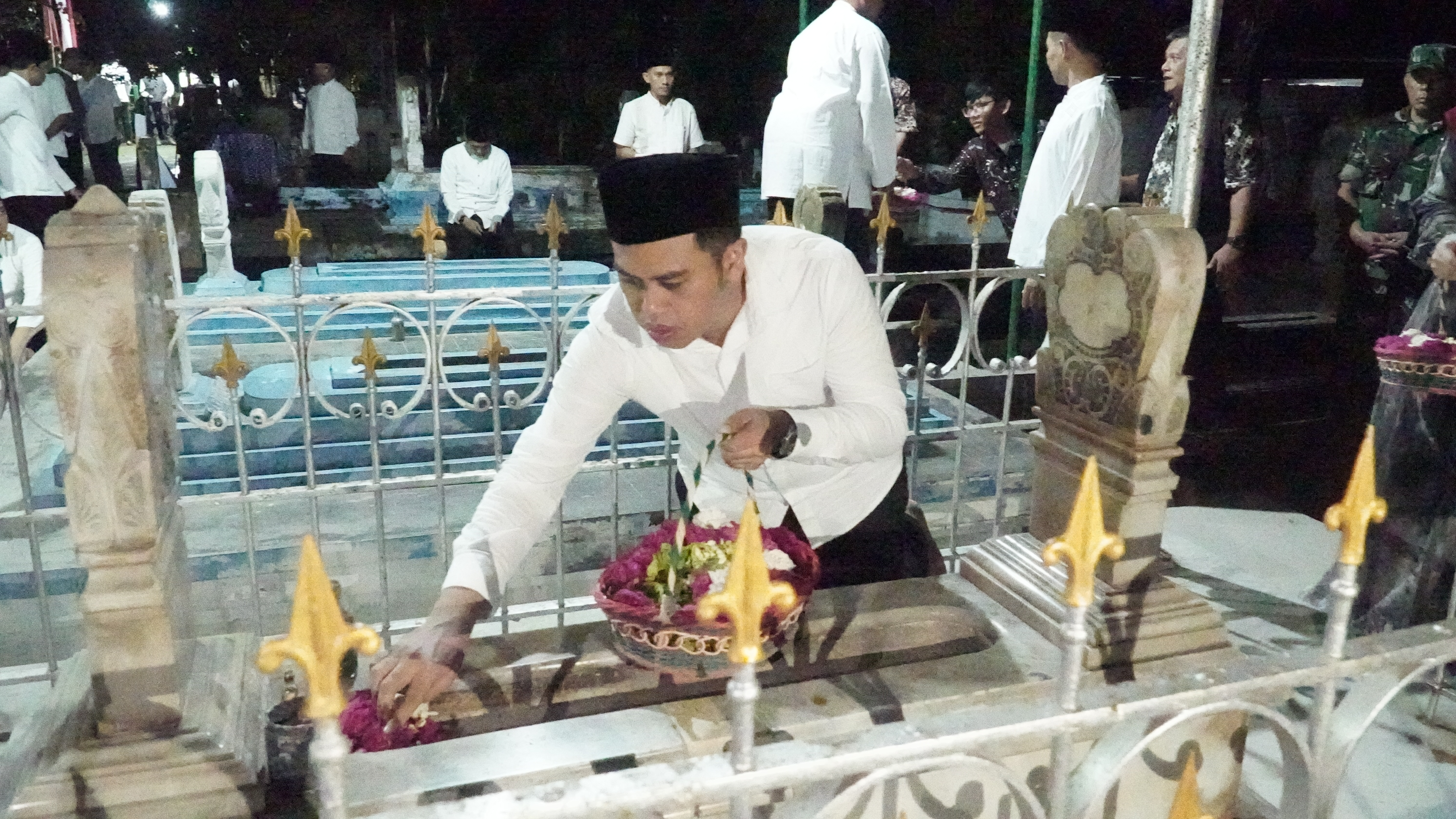 26 Maret 2025 - Ziarah Peringatan HARI JADI K-119 Kota Blitar (MBK, Mbah BENDO, Makam Pangeranan, Makam Gantung, Aryo Blitar)