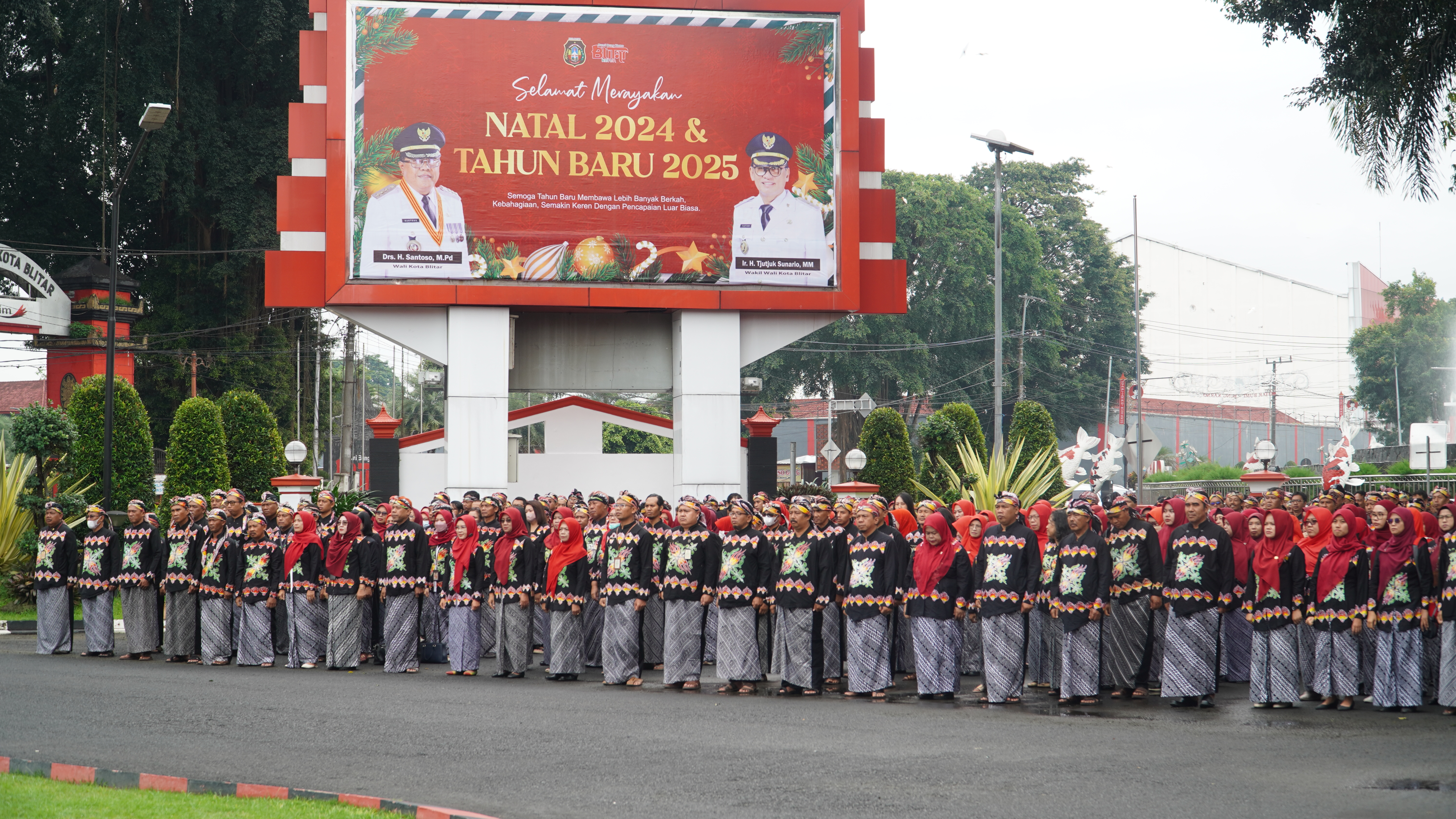 2 Januari 2025 - Apel Gabungan PERDANA Karyawan-Karyawati Pemkot Blitar Tahun 2025