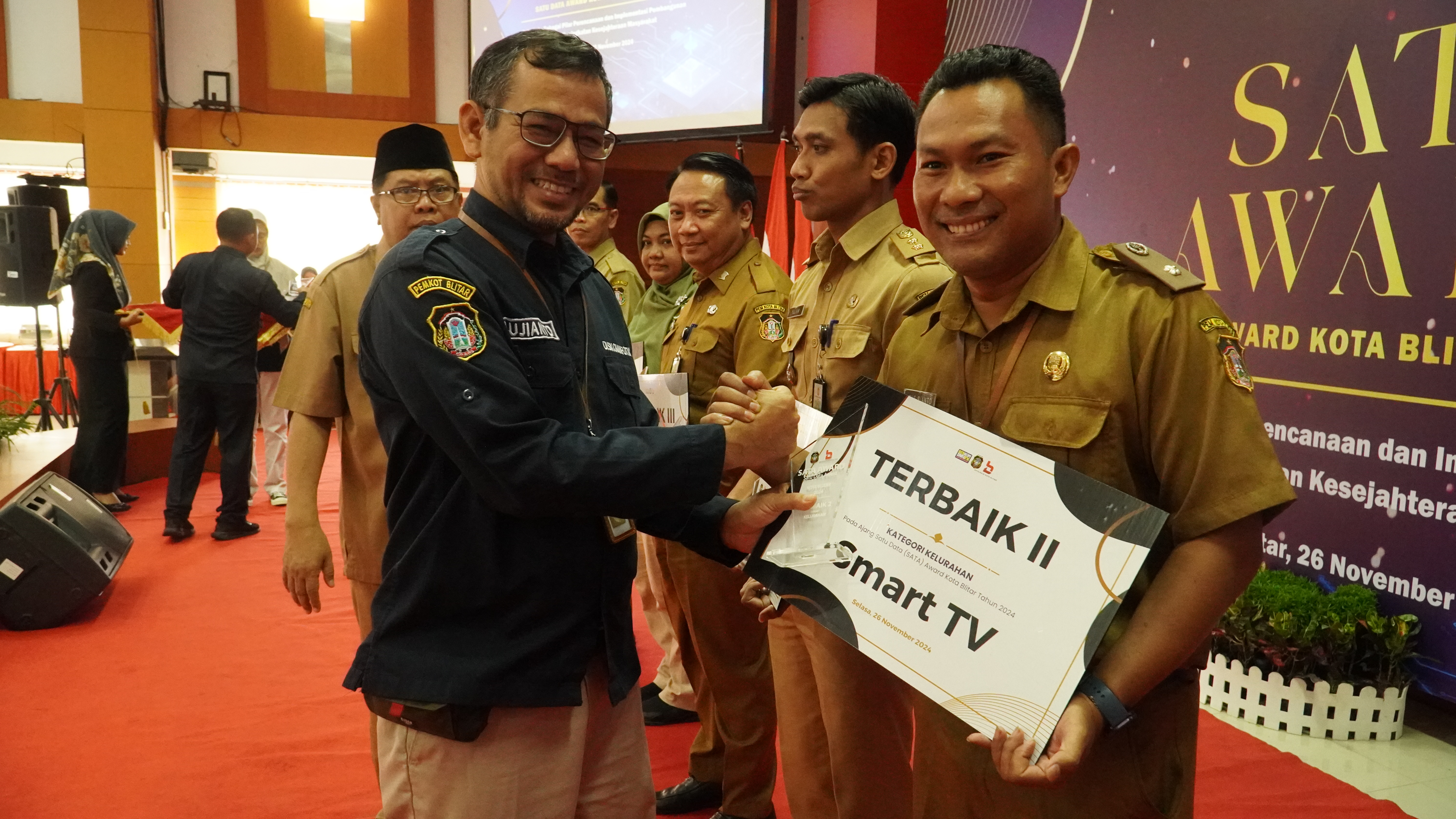 26 November 2024 -  Penganugerahan SATU DATA AWARD Kota Blitar Tahun 2024