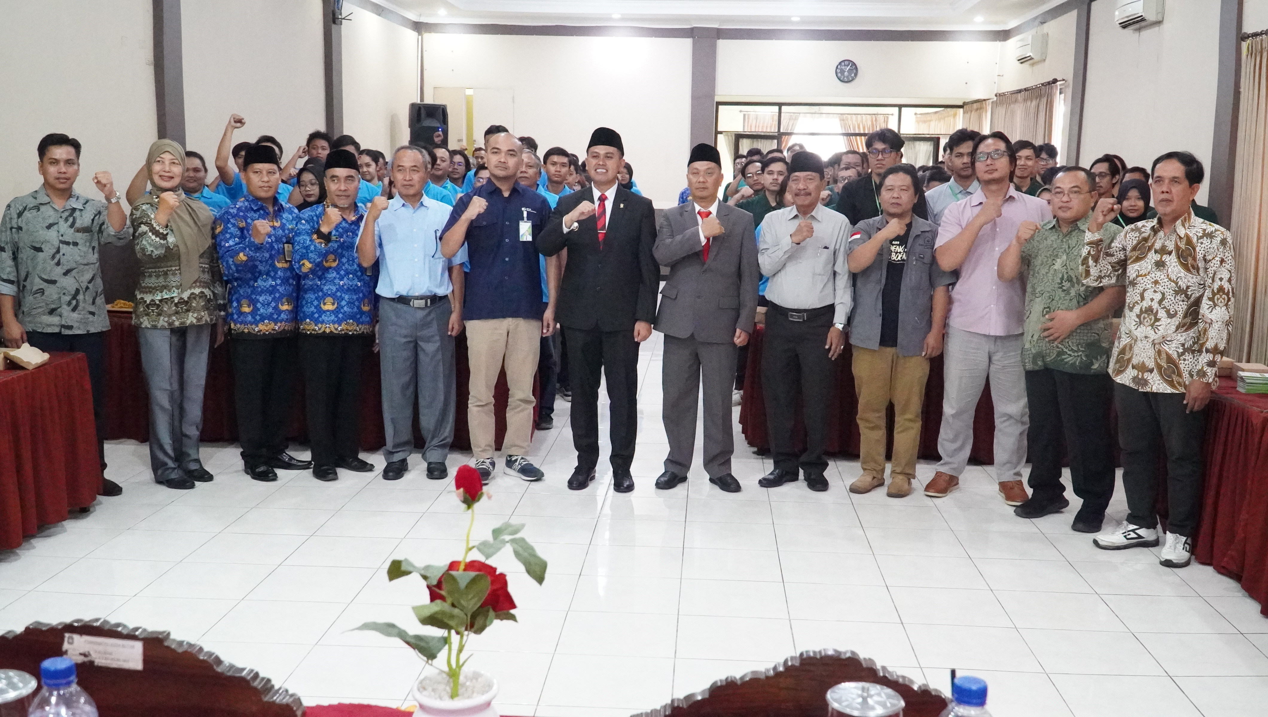 28 Oktober 2025 - Pembukaan Pelatihan bagi Pencari Kerja di Hotel Permai PKPRI