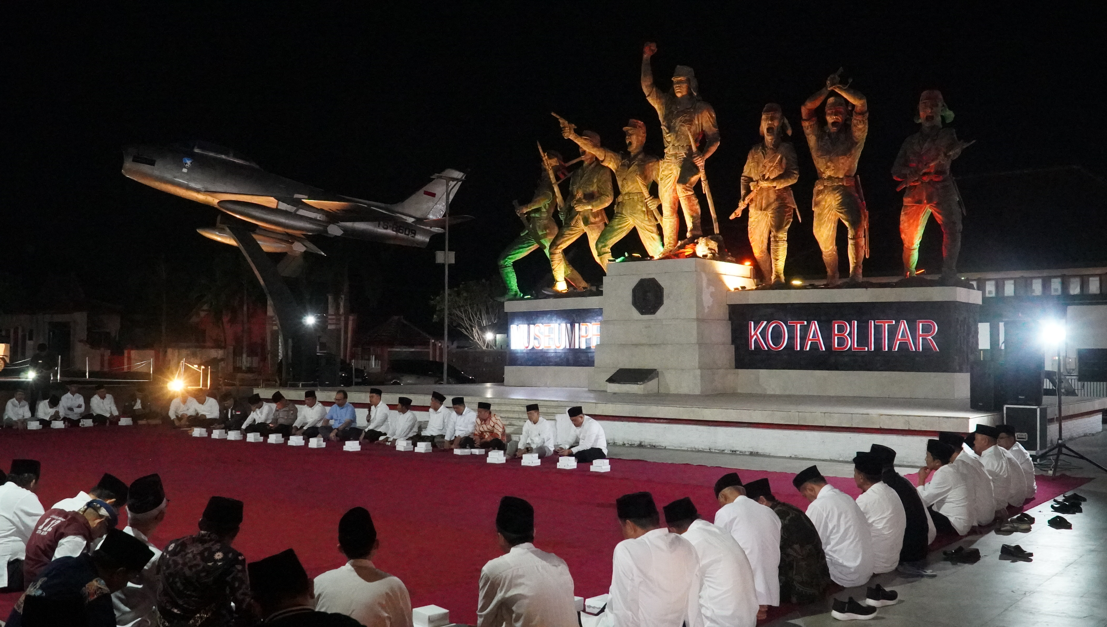 1 September 2025-Doa Bersama &amp;amp; Deklarasi Bersama Masyarakat di Plaza Monumen PETA