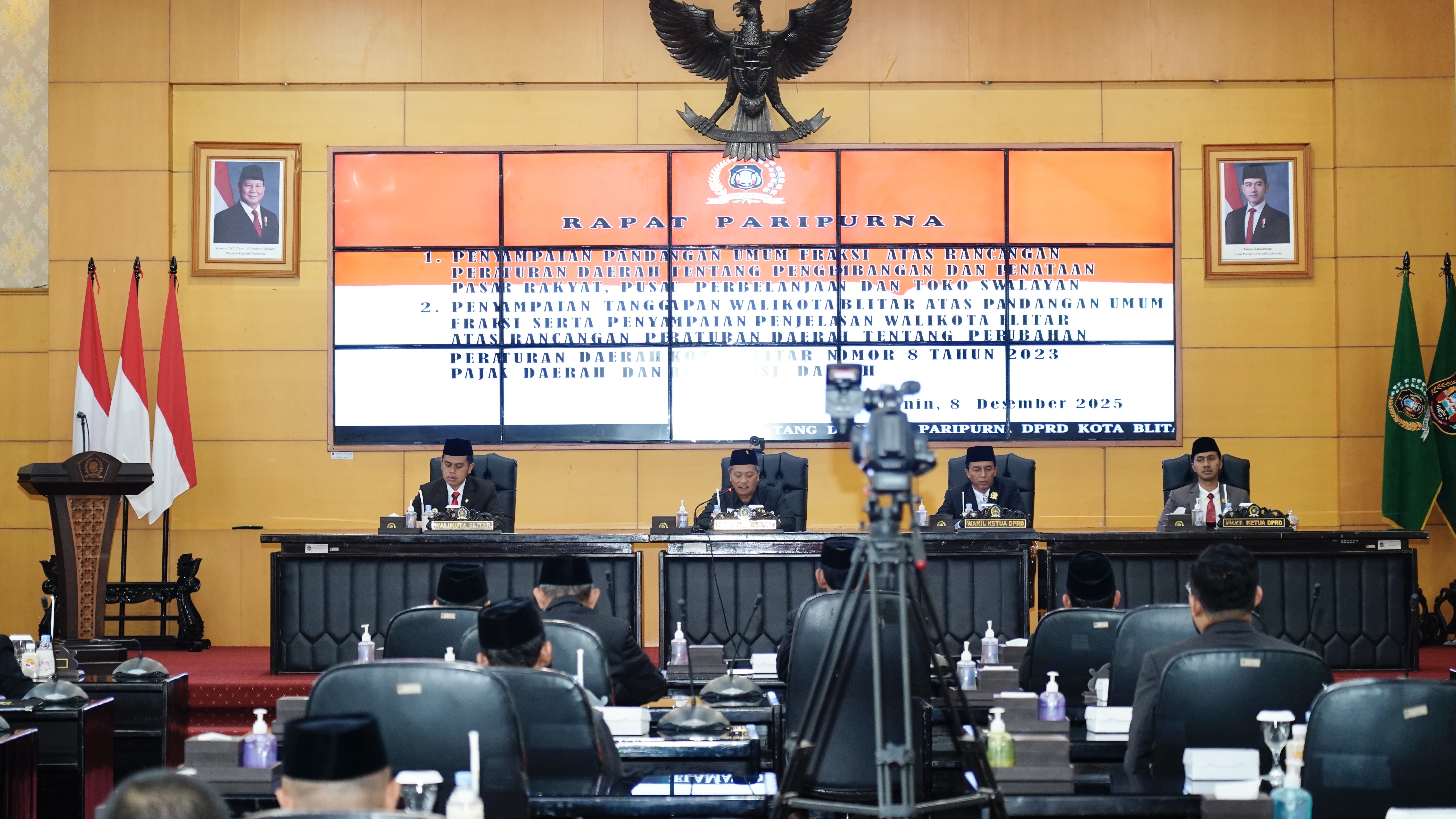 8 Desember 2025 - Rapat Paripurna DPRD