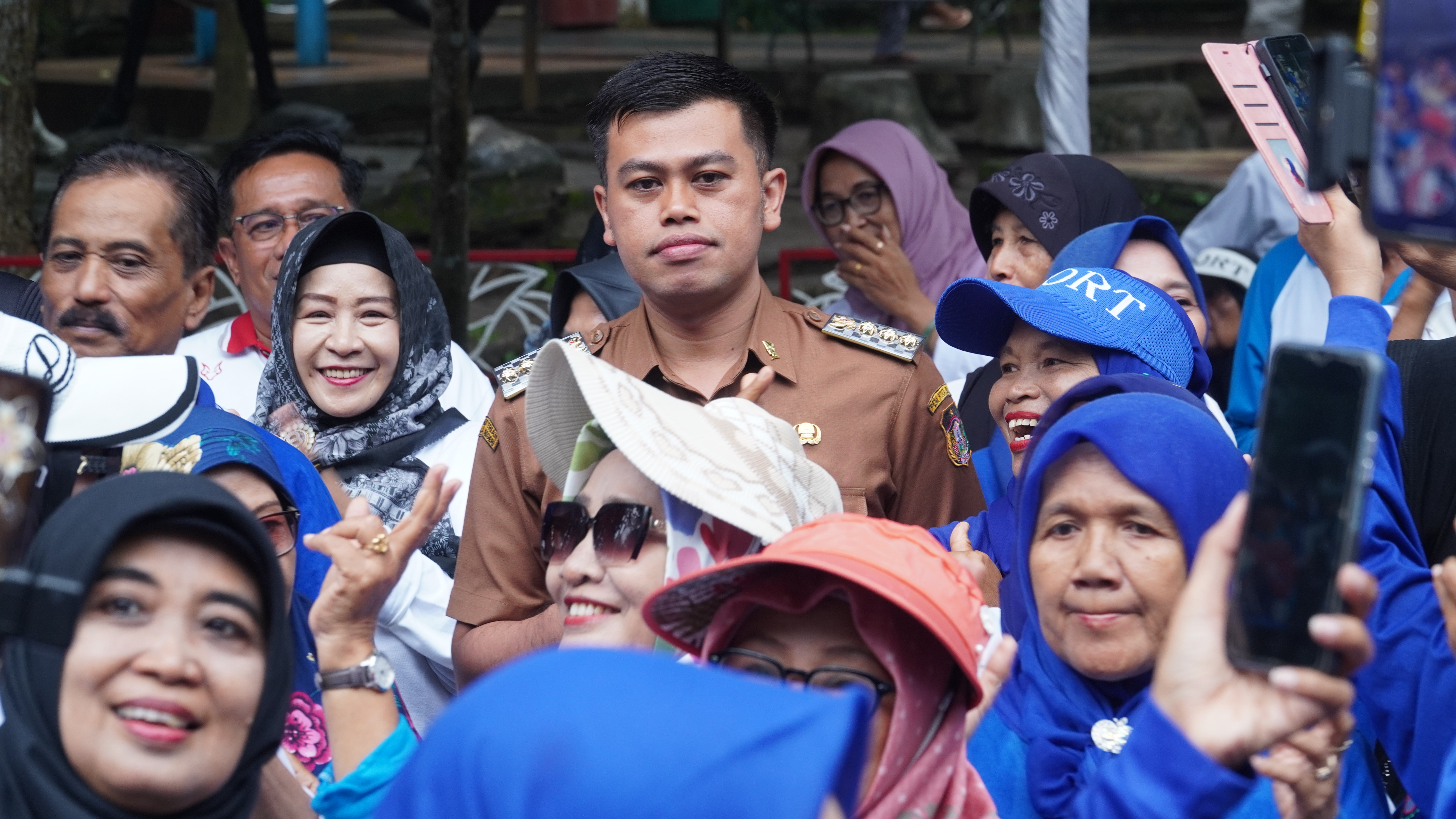 27 Mei 2025 - Pembukaan Senam Peringatan Hari Lanjut Usia Ke-29 Tahun 2025 di Taman Kebonrojo