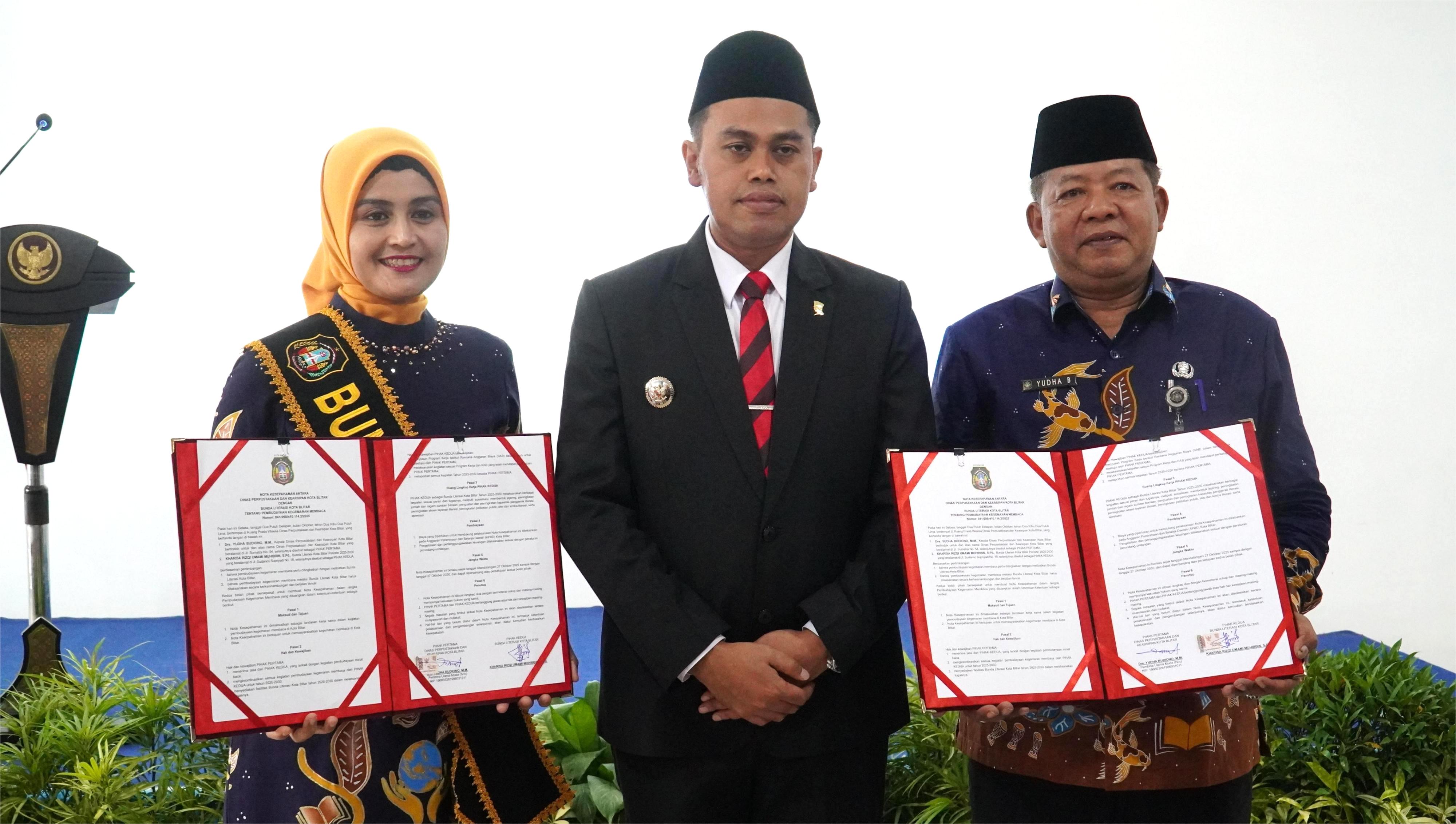 28 Oktober 2025 - Pengukuhan BUNDA LITERASI di Aula Prada Wisesa Dispursip