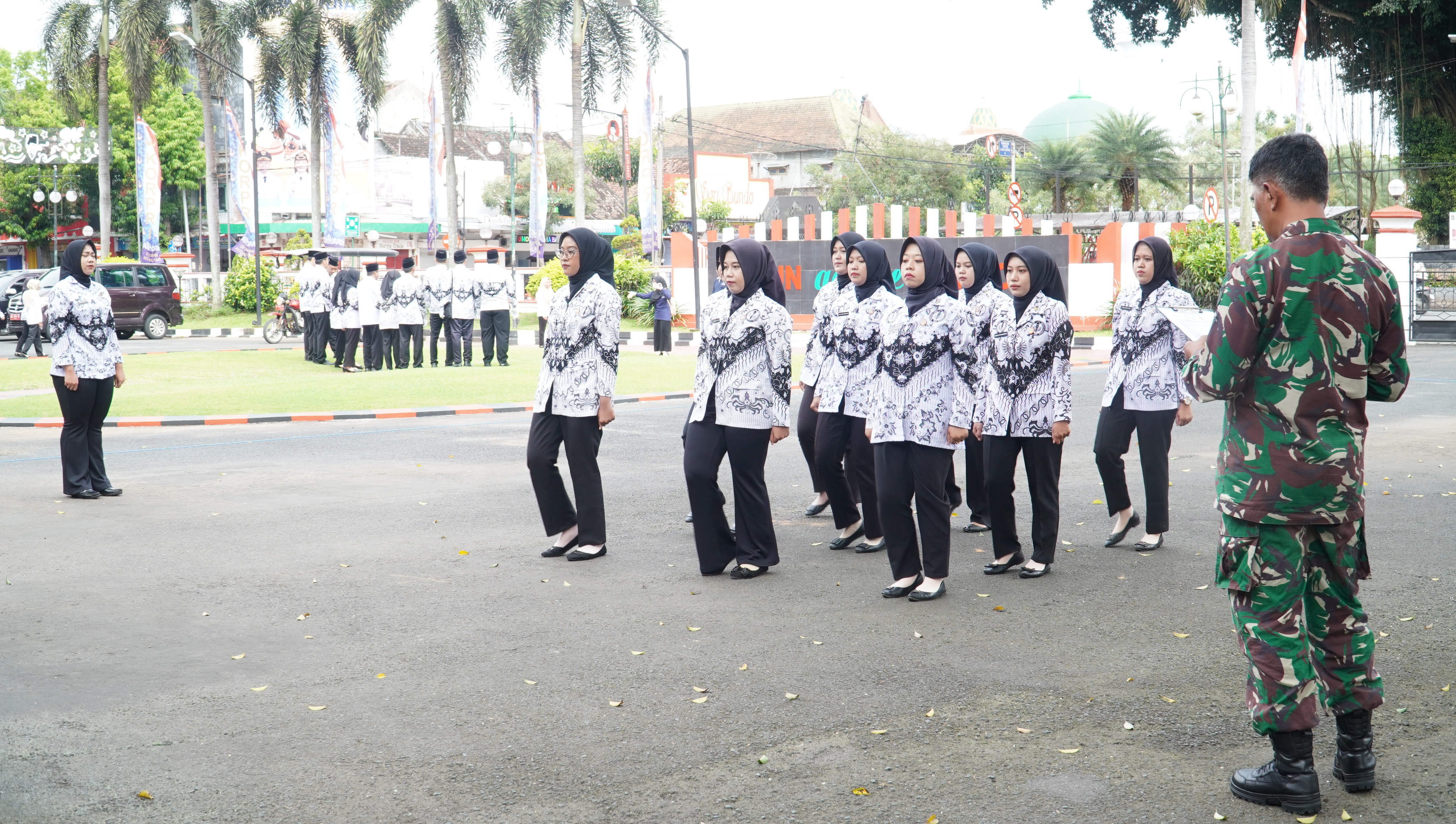 26 November 2025- Pembukaan Lomba PBB &amp;amp; Pengucapan Panca Prasetya KORPRI &amp;amp; Ikrar Guru