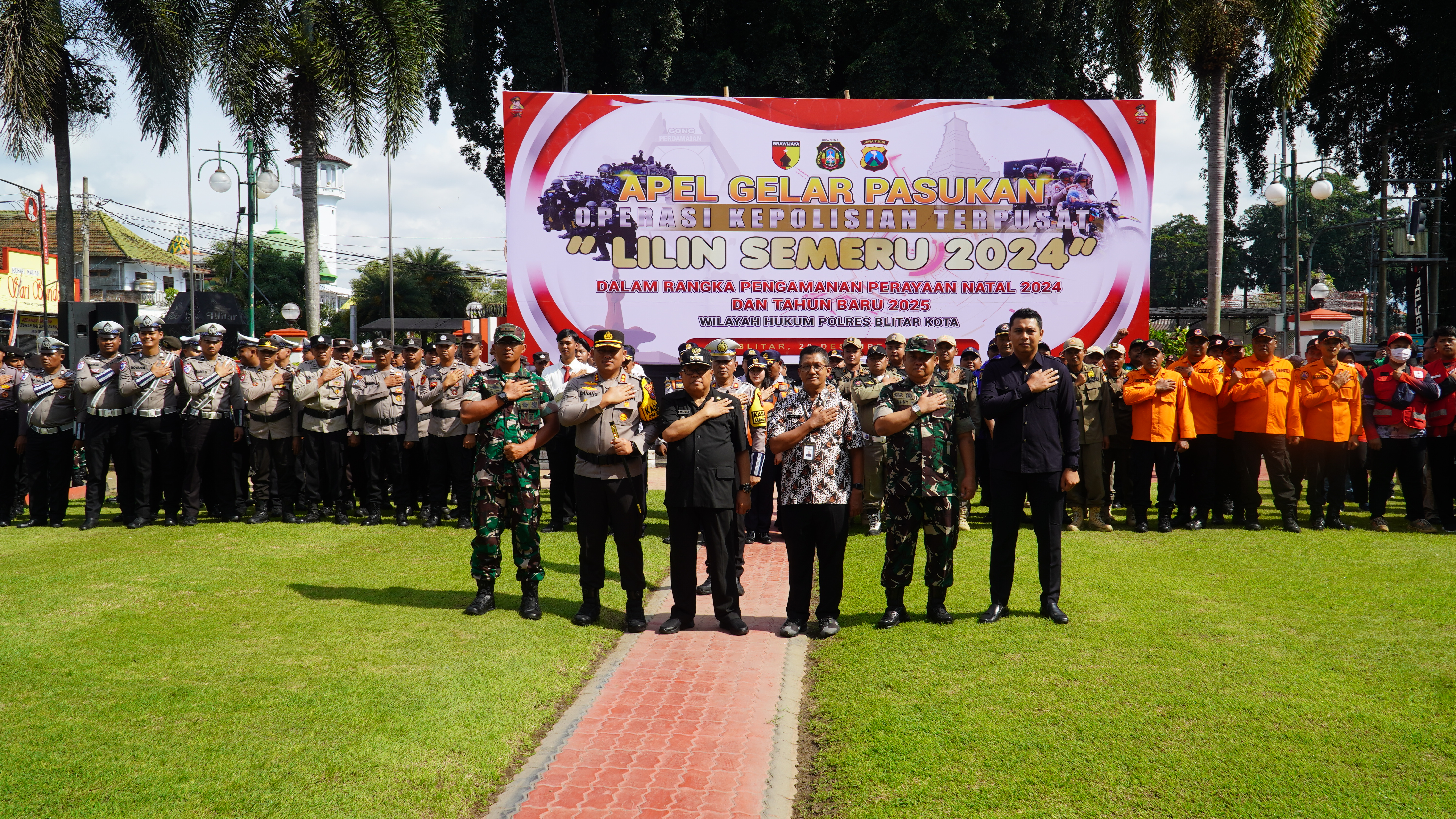 20 Desember 2024 - Apel Gelar Pasukan OPERASI LILIN SEMERU 2024